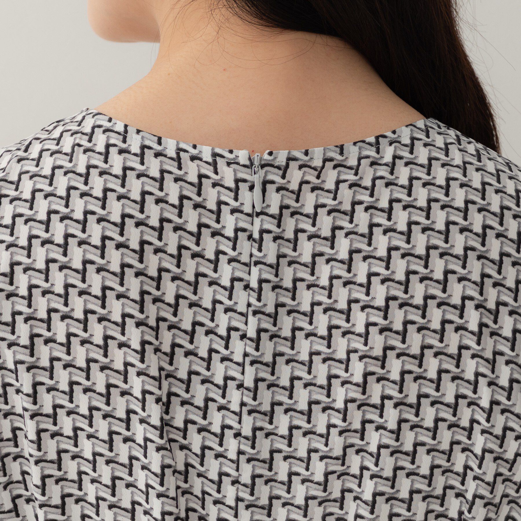 UNTITLED「ジオメプリントワンピース」|ワンピース|