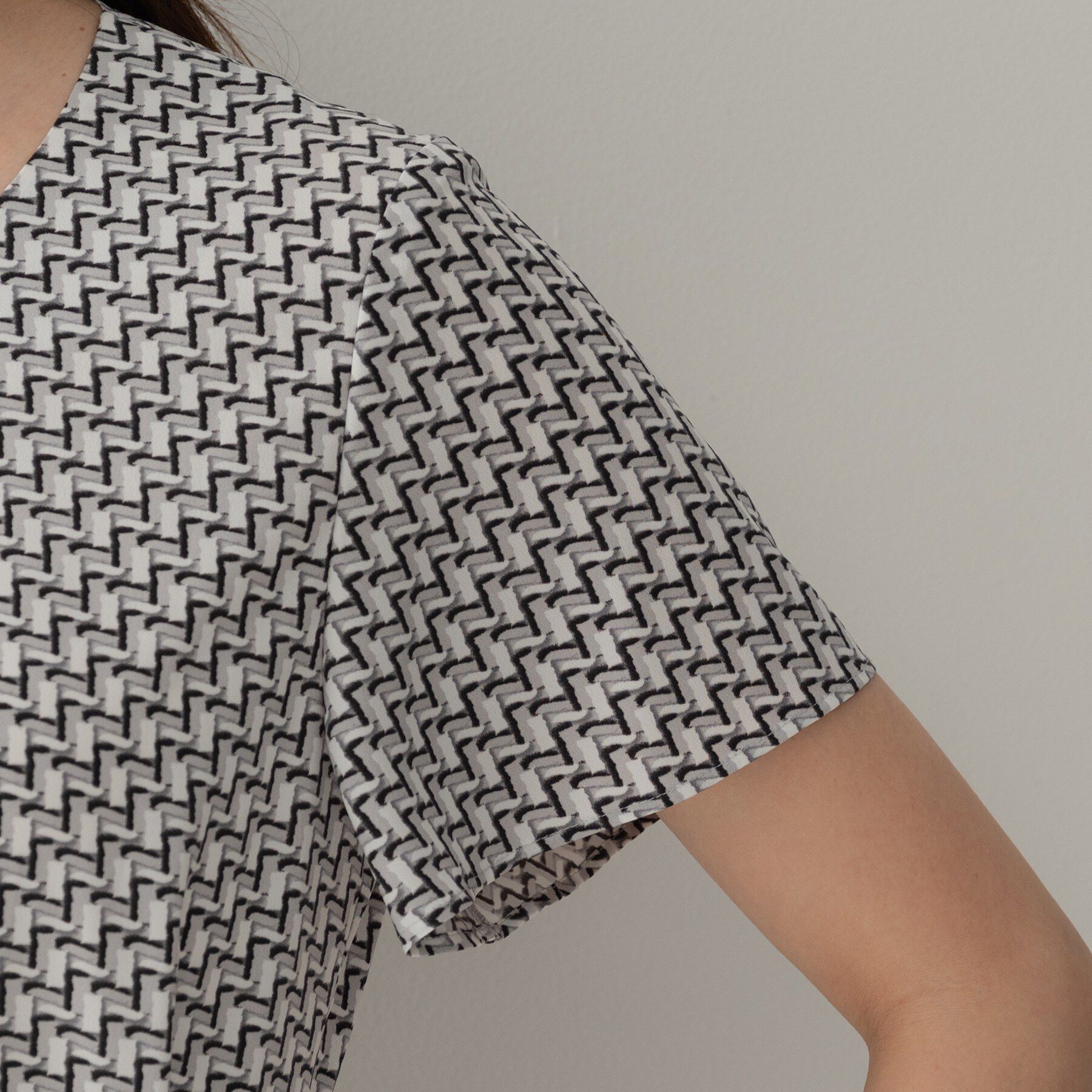 UNTITLED「ジオメプリントワンピース」|ワンピース|