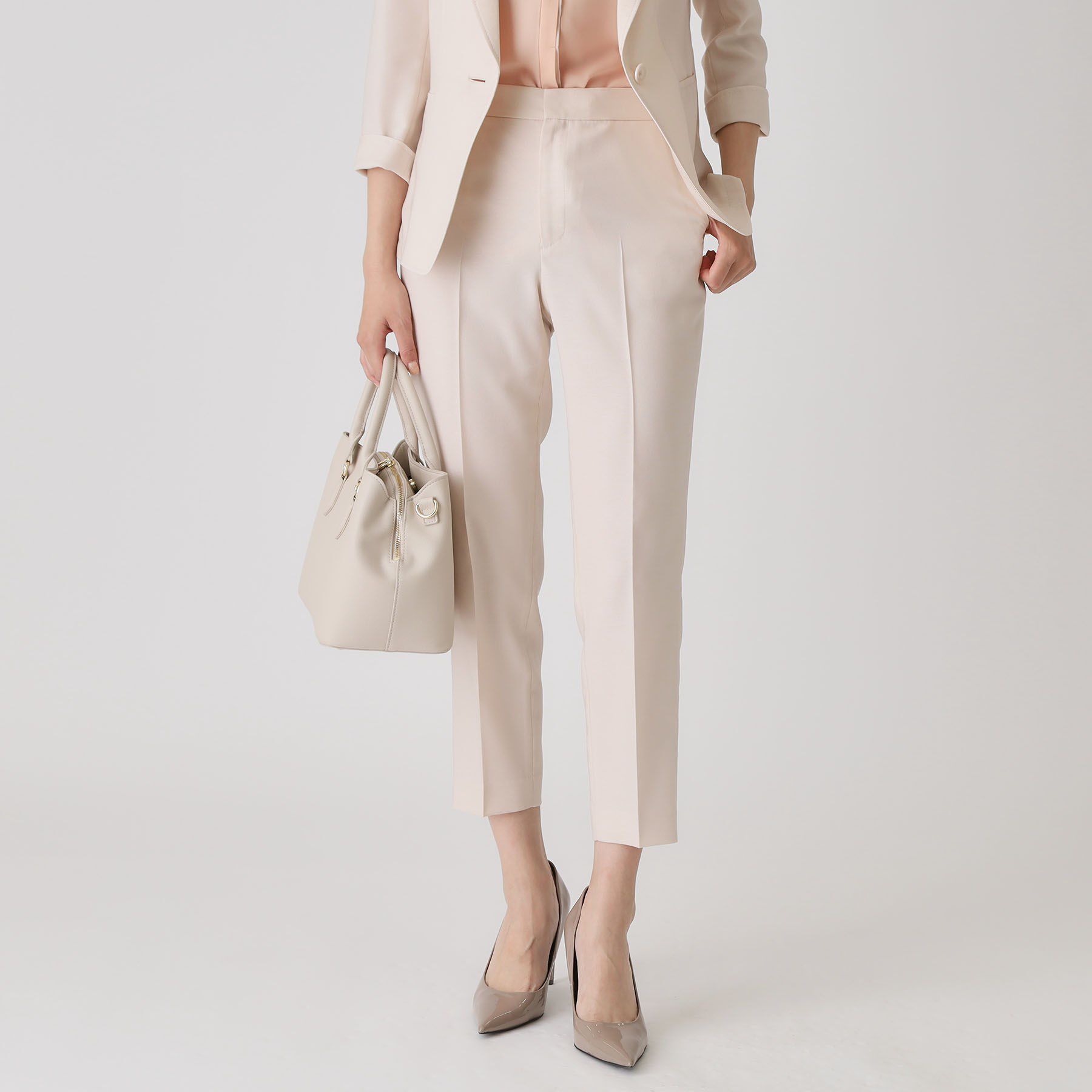 COUP DE CHANCE「【手洗い可／日本製】スリムテーパードパンツ」|その他|グレージュ(050)