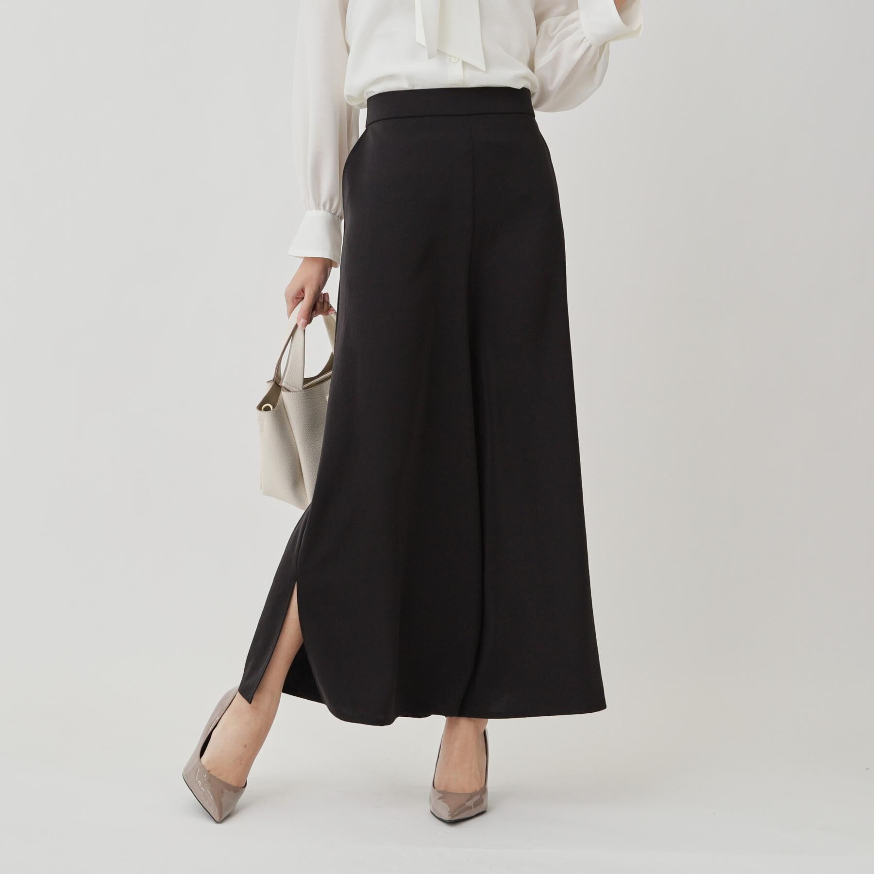 COUP DE CHANCE「【手洗い可／日本製】サイドスリット入りワイドパンツ」|その他|ブラック(019)