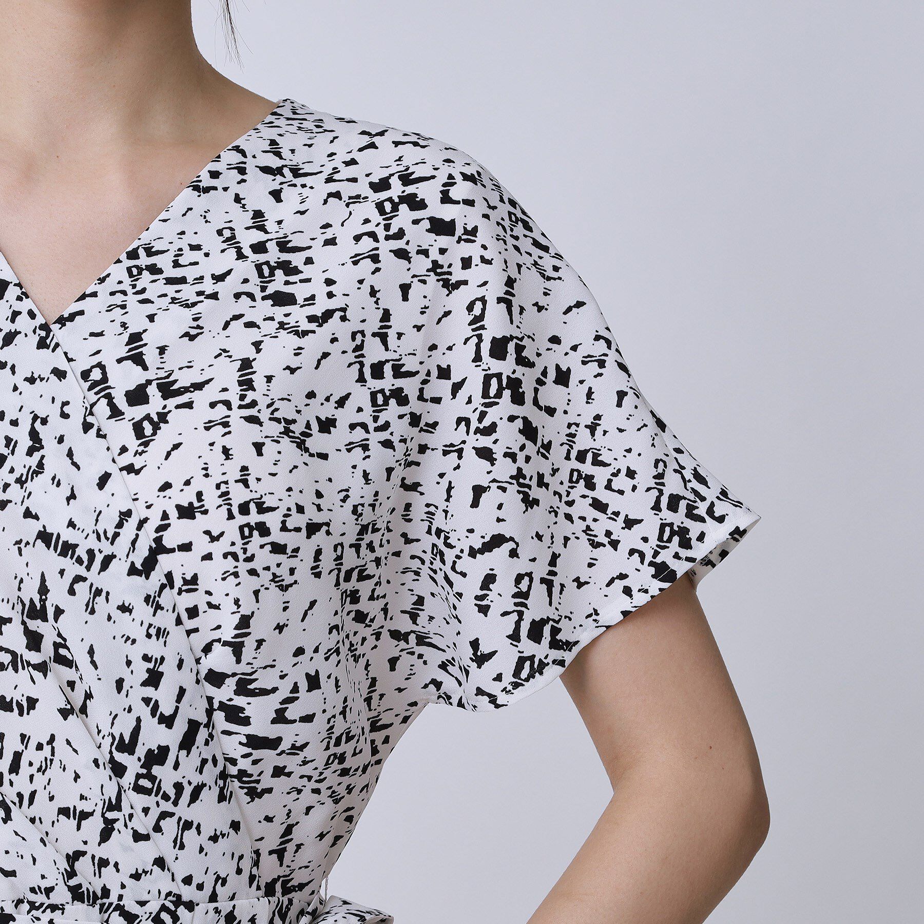 COUP DE CHANCE「【手洗い可／日本製】カシュクール風ワンピース」|ワンピース|