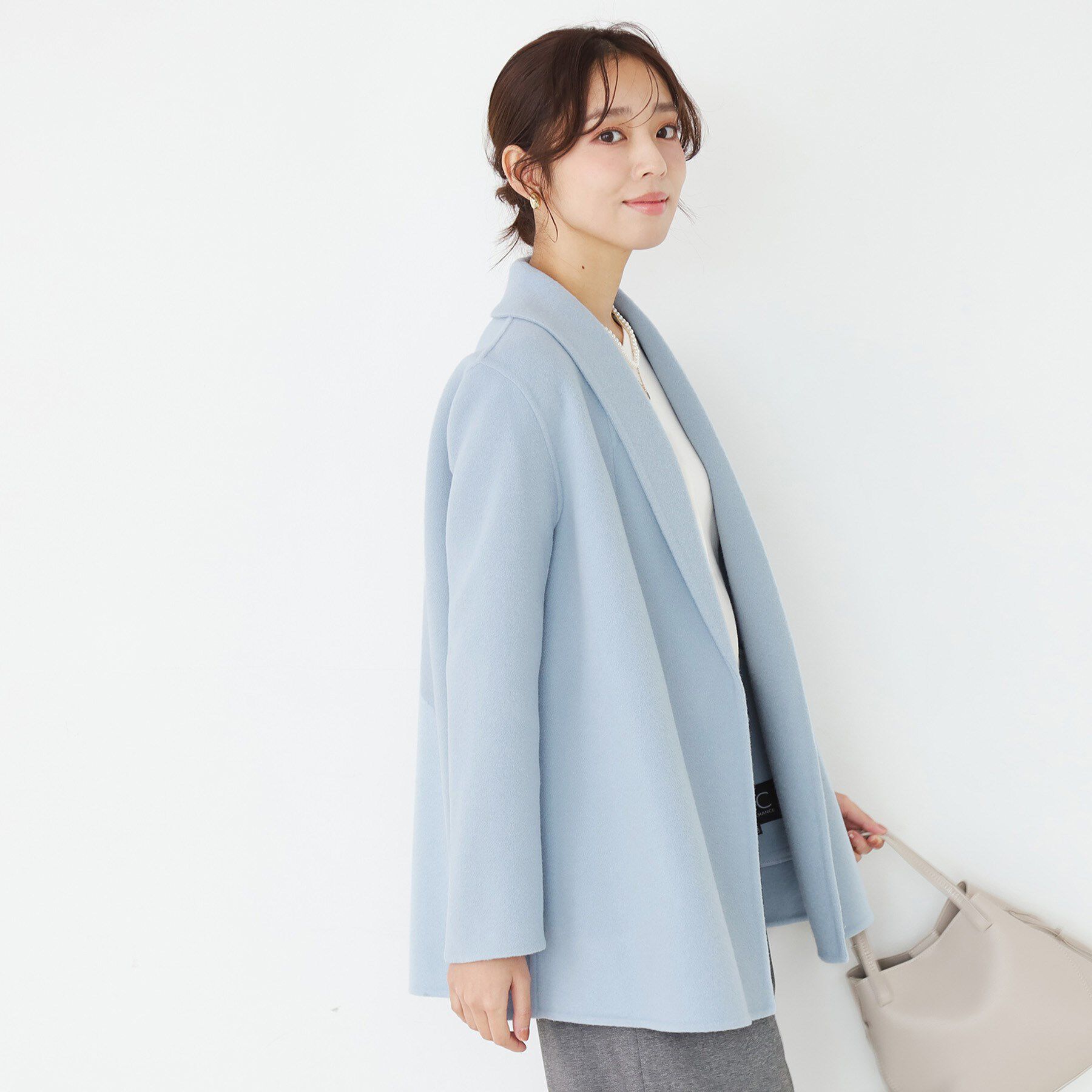 COUP DE CHANCE「【リバー仕立て／裏地無し】軽く羽織れるウールリバーコート」|ステンカラーコート|ブルー(091)