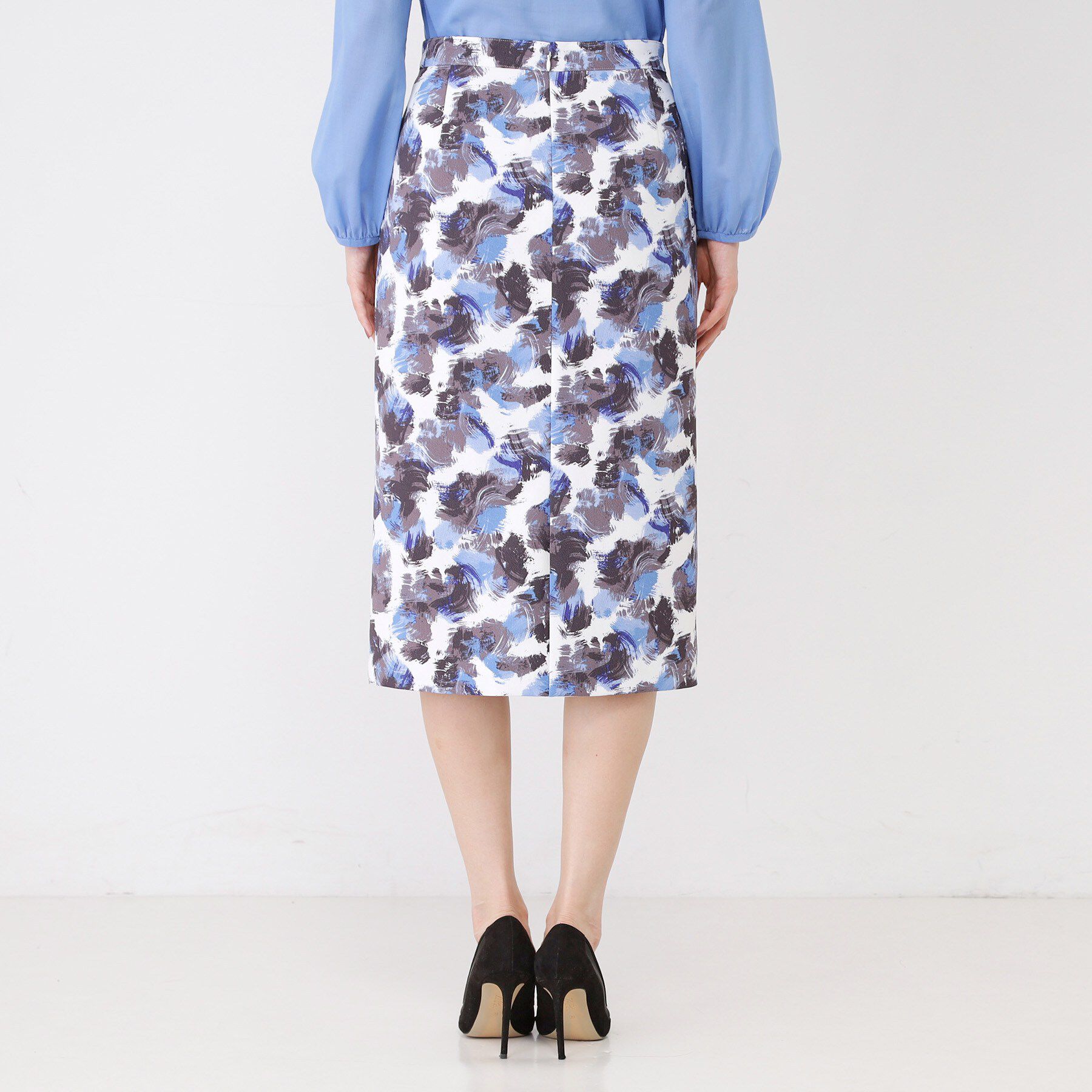 COUP DE CHANCE「【手洗い可／日本製】アート風花柄タイトスカート」|スカート|