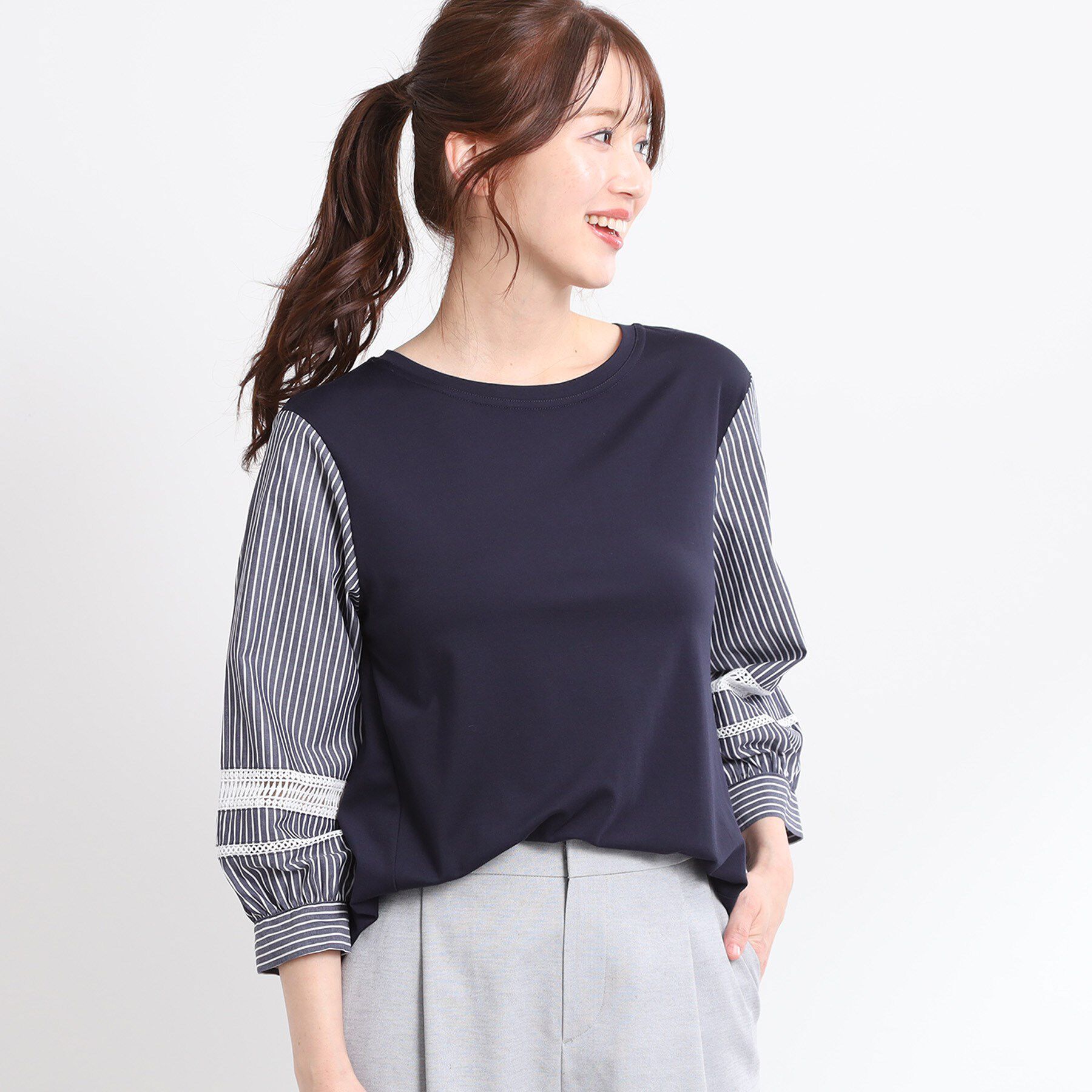 Reflect「【夏SALE／E‐QUALITY／手洗い可】レーススリーブブラウス」|Tシャツ・カットソー|ネイビー(394)