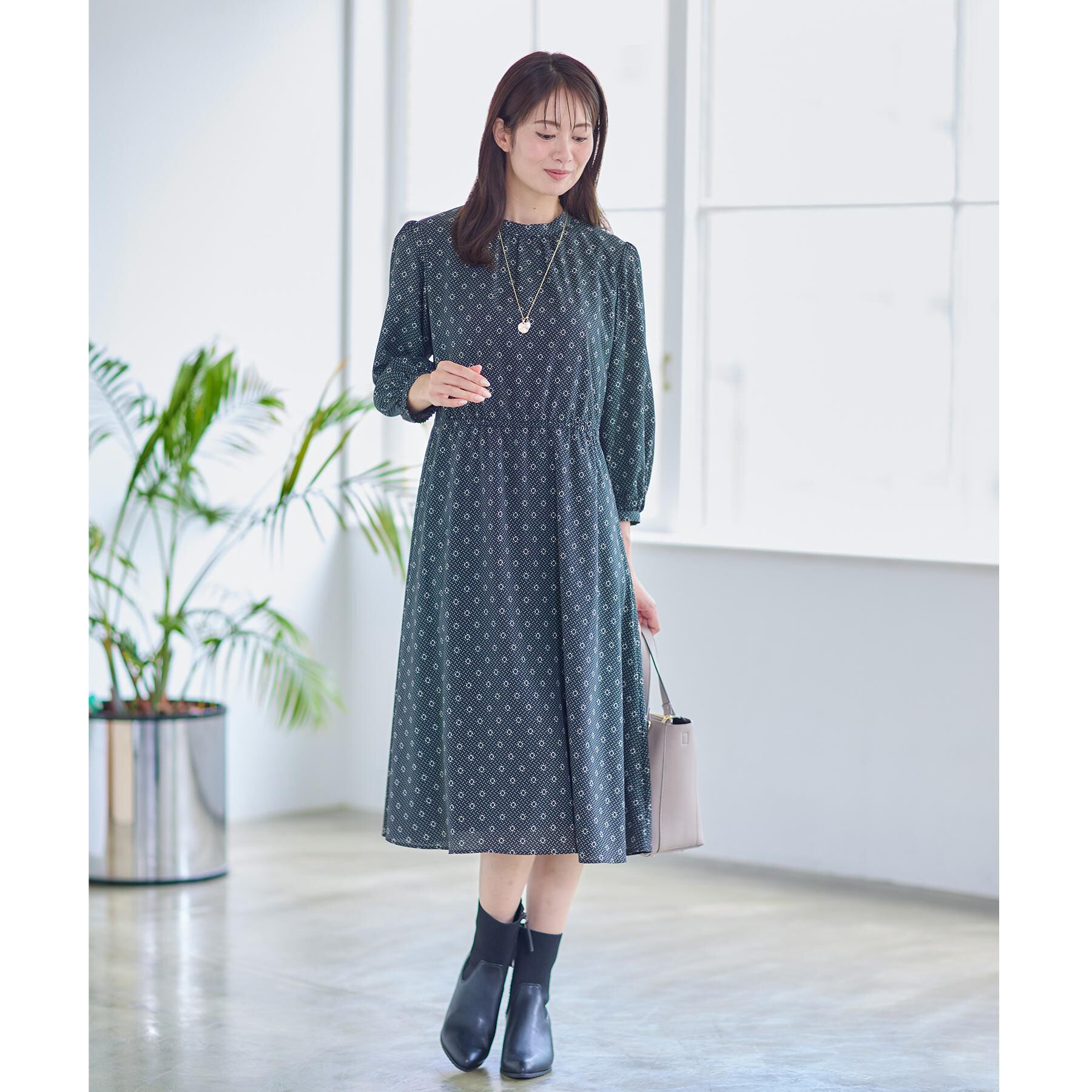 Reflect「【きちんと見え／通勤／セレモニーにおすすめ◎】ドット&times;ダイヤ柄ワンピース」|ワンピース|