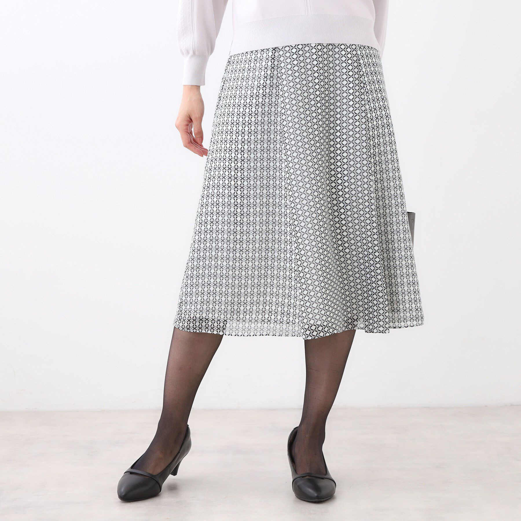 Reflect「【きちんと見え／セットアップ可／通勤におすすめ◎】フレアプリントスカート」|スカート|アイボリー(104)