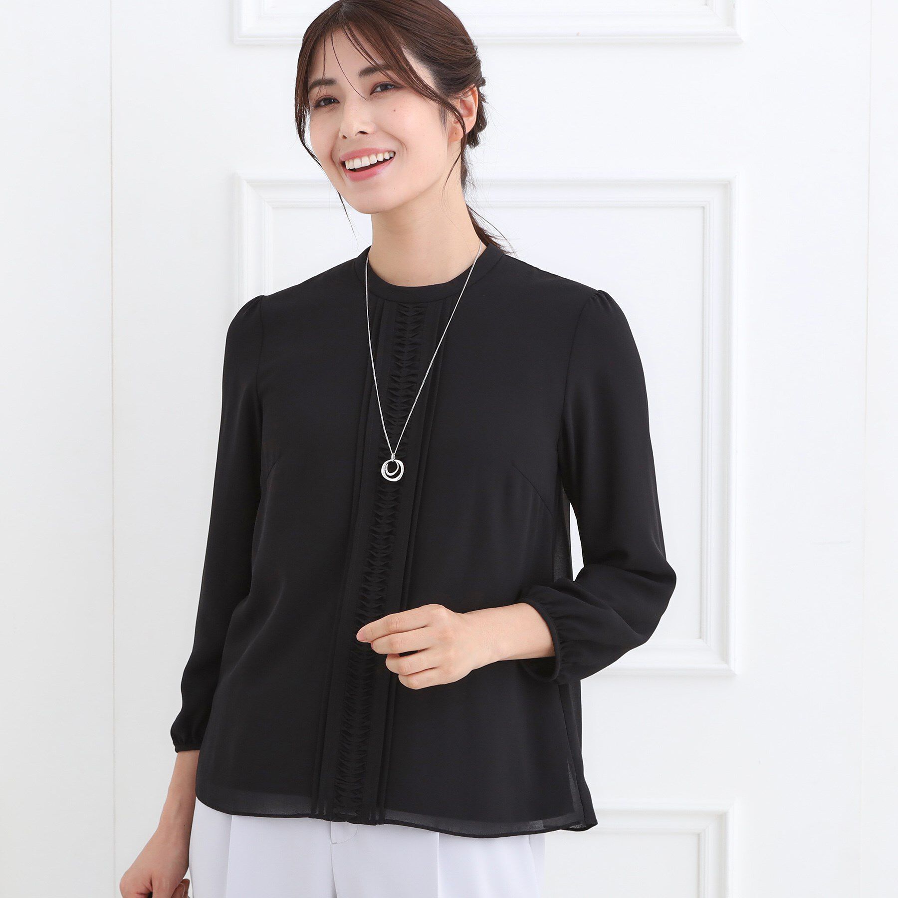 Reflect「【お仕事に◎】スタンドネックブラウス」|シャツ・ブラウス|ブラック(019)