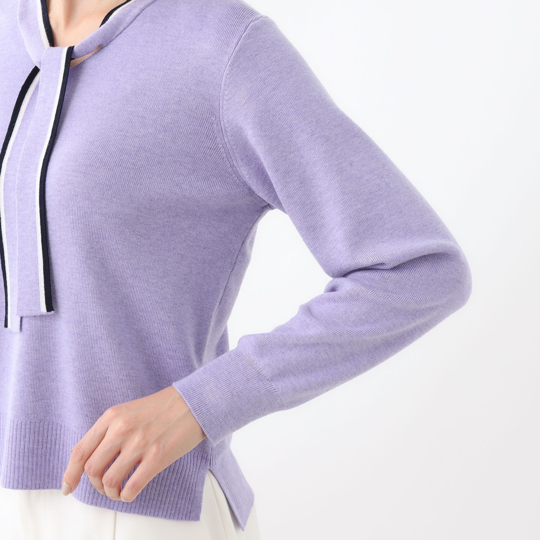 Reflect「【秋映え／なめらかな着心地】バイカラーボウタイ付きニット」|ニット・セーター|