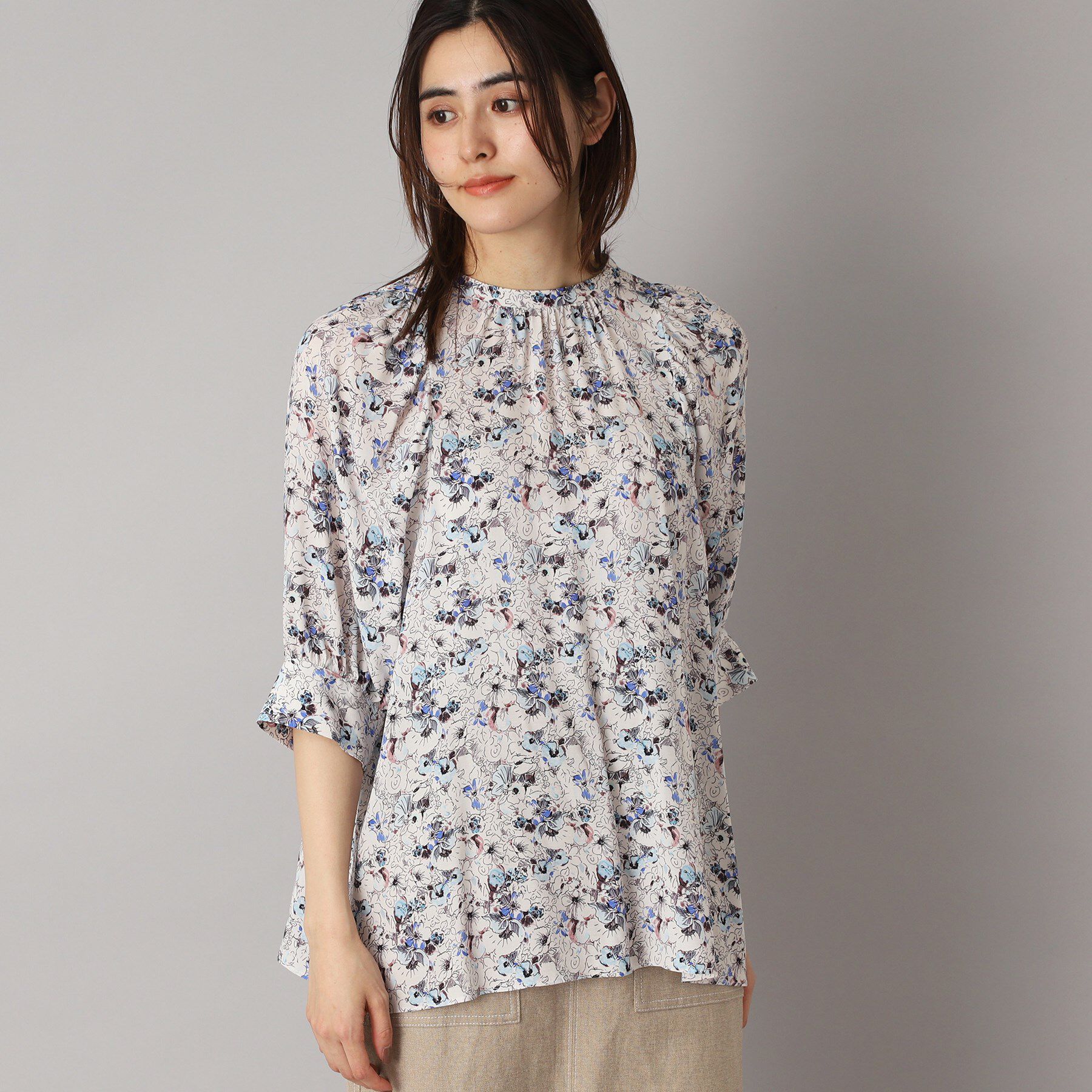 DRESSTERIOR「【着映え／花柄】フラワープリントボリュームスリーブブラウス」|シャツ・ブラウス|