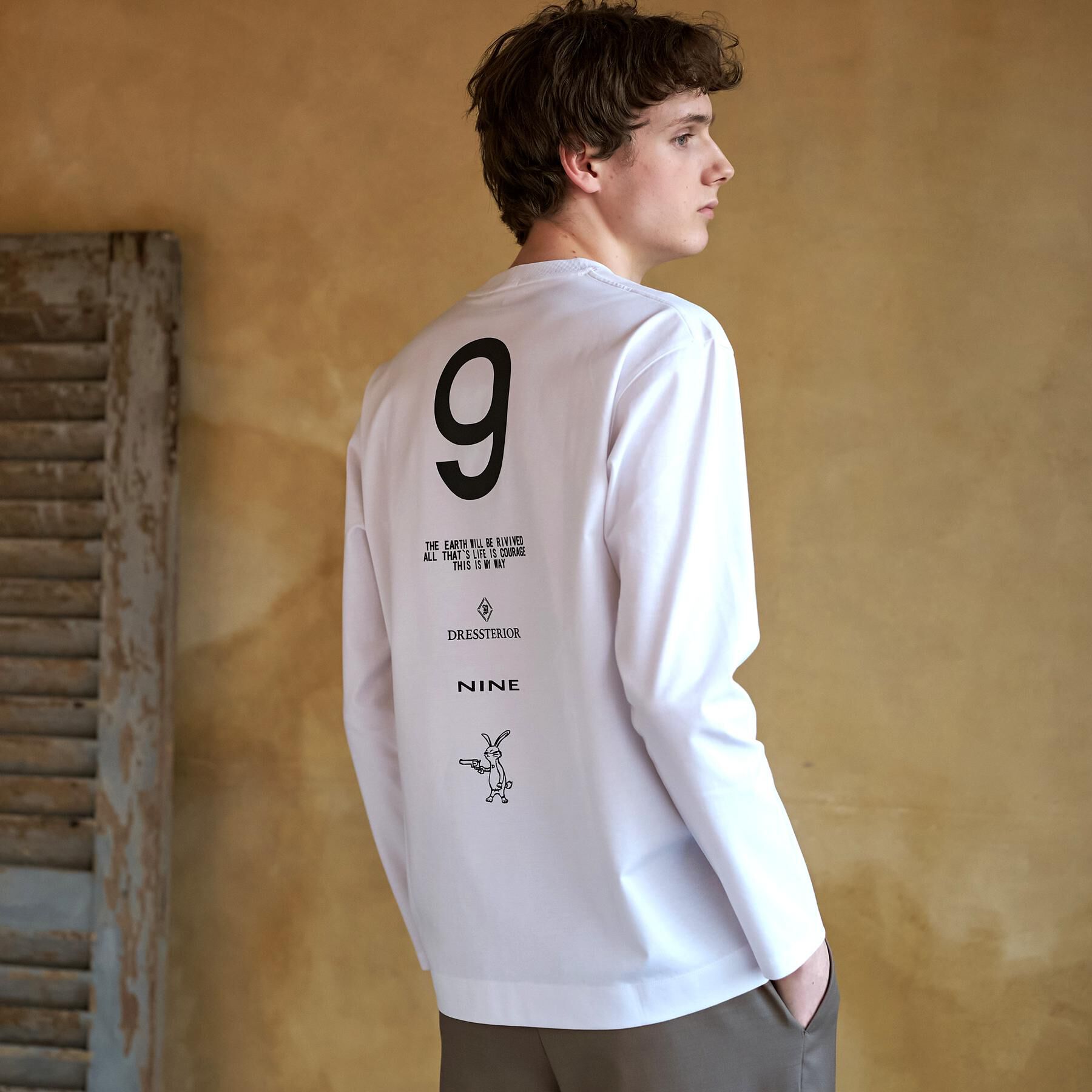 DRESSTERIOR「【接触冷感/UVカット/抗菌防臭/しわ防止】クールデオドラント ロングTシャツ」|Tシャツ・カットソー|ホワイト(001)