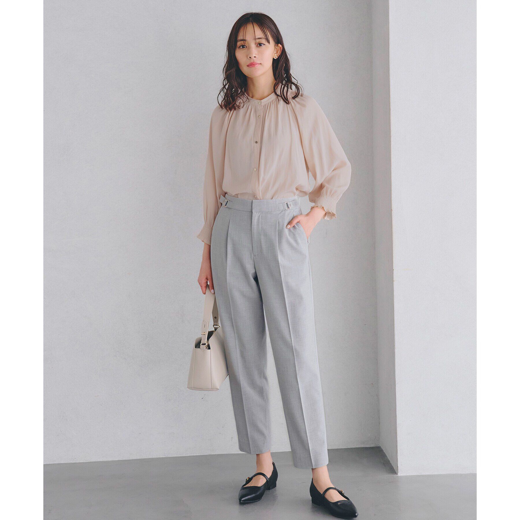 grove「【デイリーから特別な日まで】華やかさを纏うヴィンテージサテンブラウス」|シャツ・ブラウス|