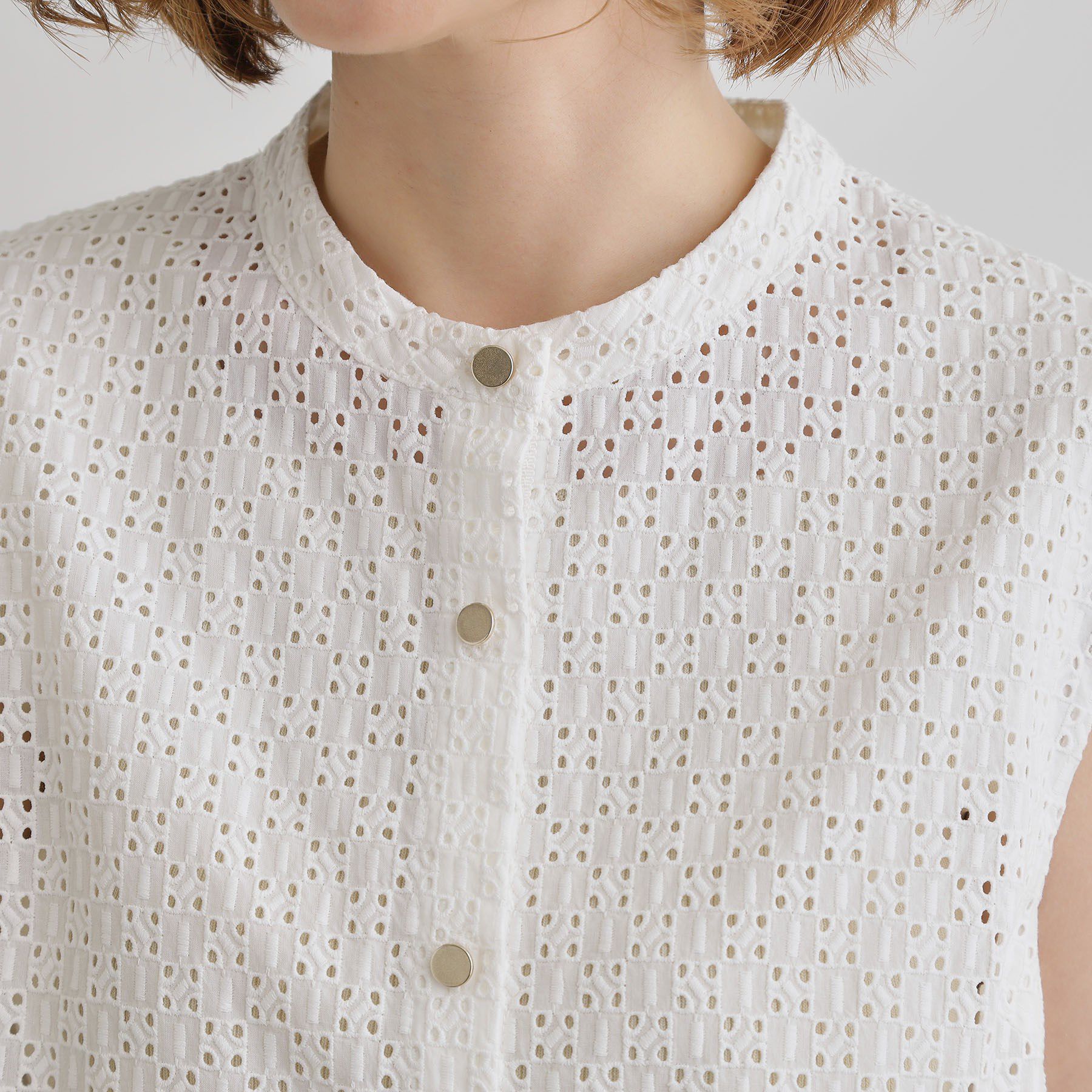 grove「繊細なレースで魅せるエンブロイダリーレースバンドカラーシャツ」|シャツ・ブラウス|