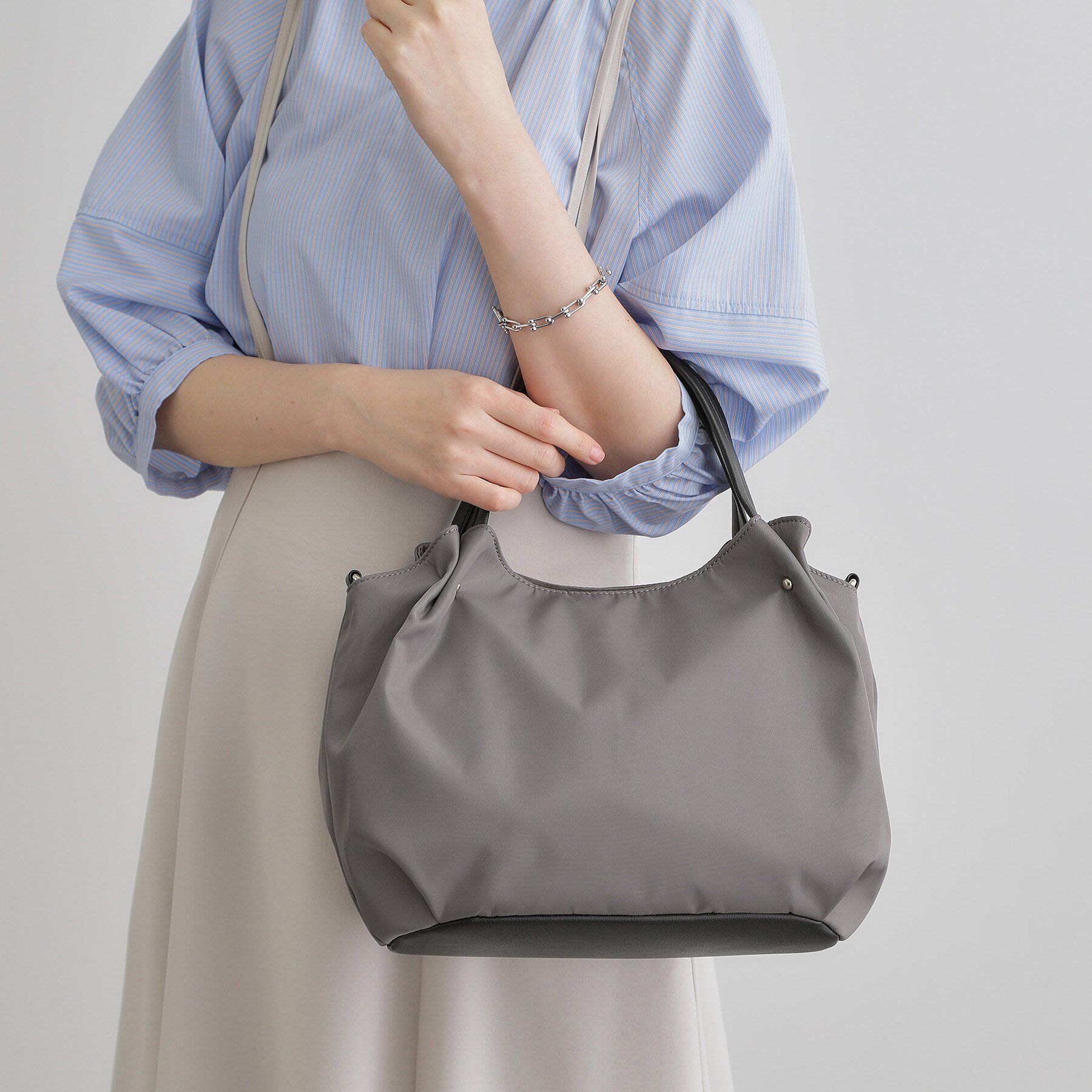 grove「【晴れの日も雨の日も】撥水タック3層2WAYトート」|トートバッグ|