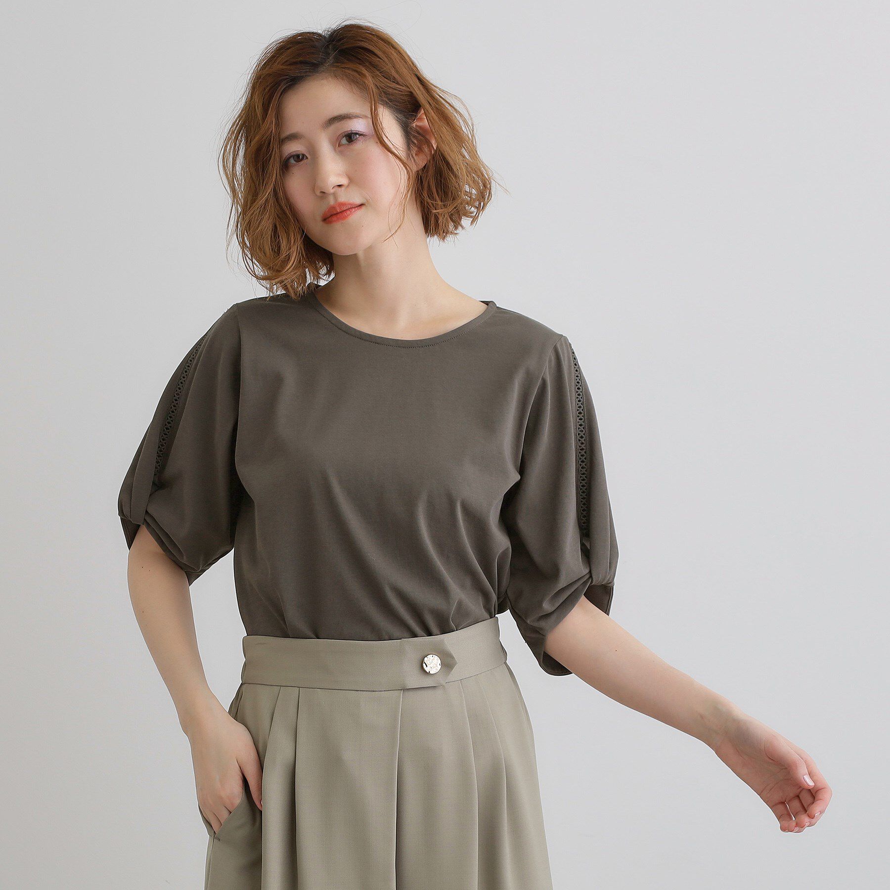 grove「【接触冷感・UVカットetc】レース切替え袖ねじりプルオーバー」|Tシャツ・カットソー|