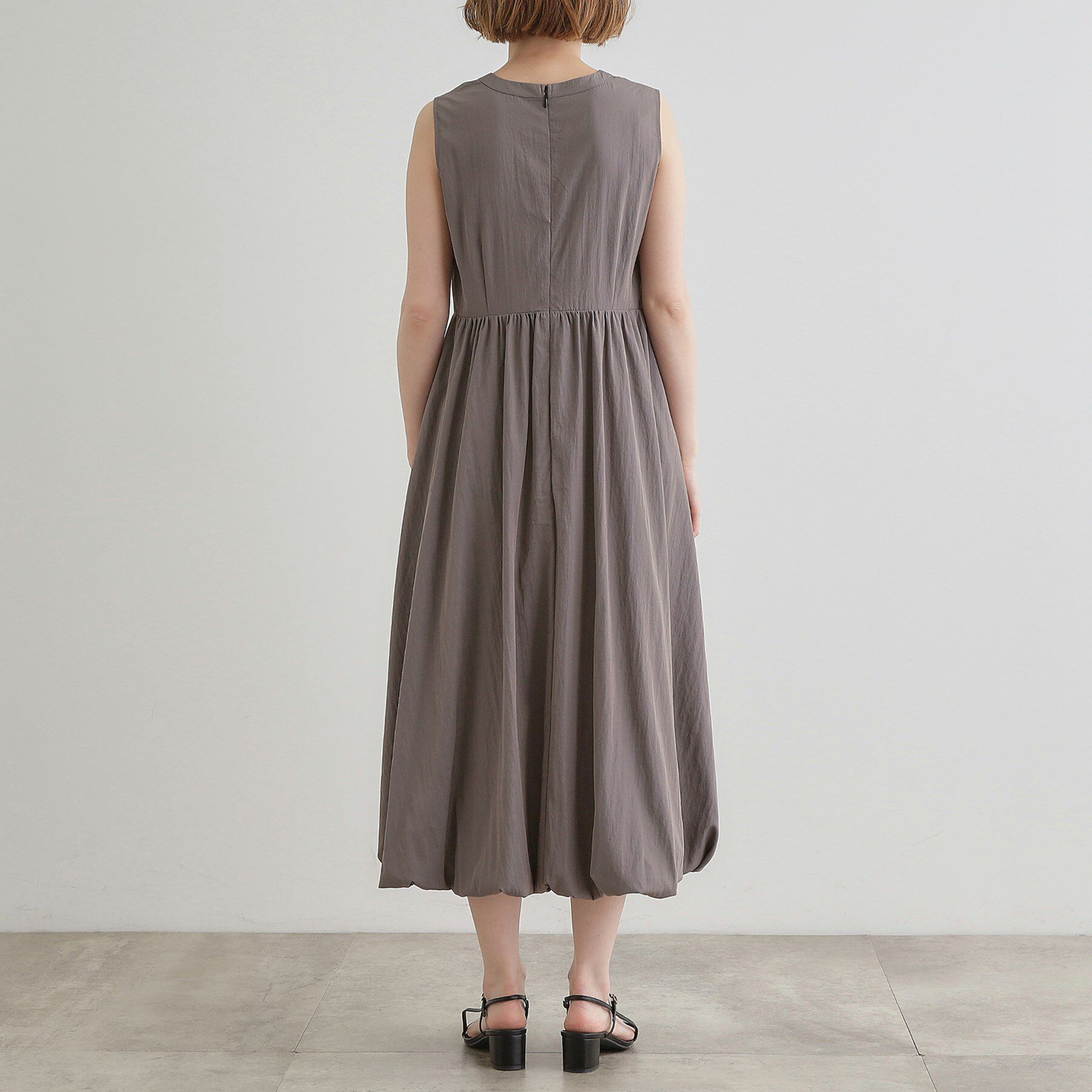 grove「【晴れの日も雨の日も】撥水バルーンワンピース」|ワンピース|