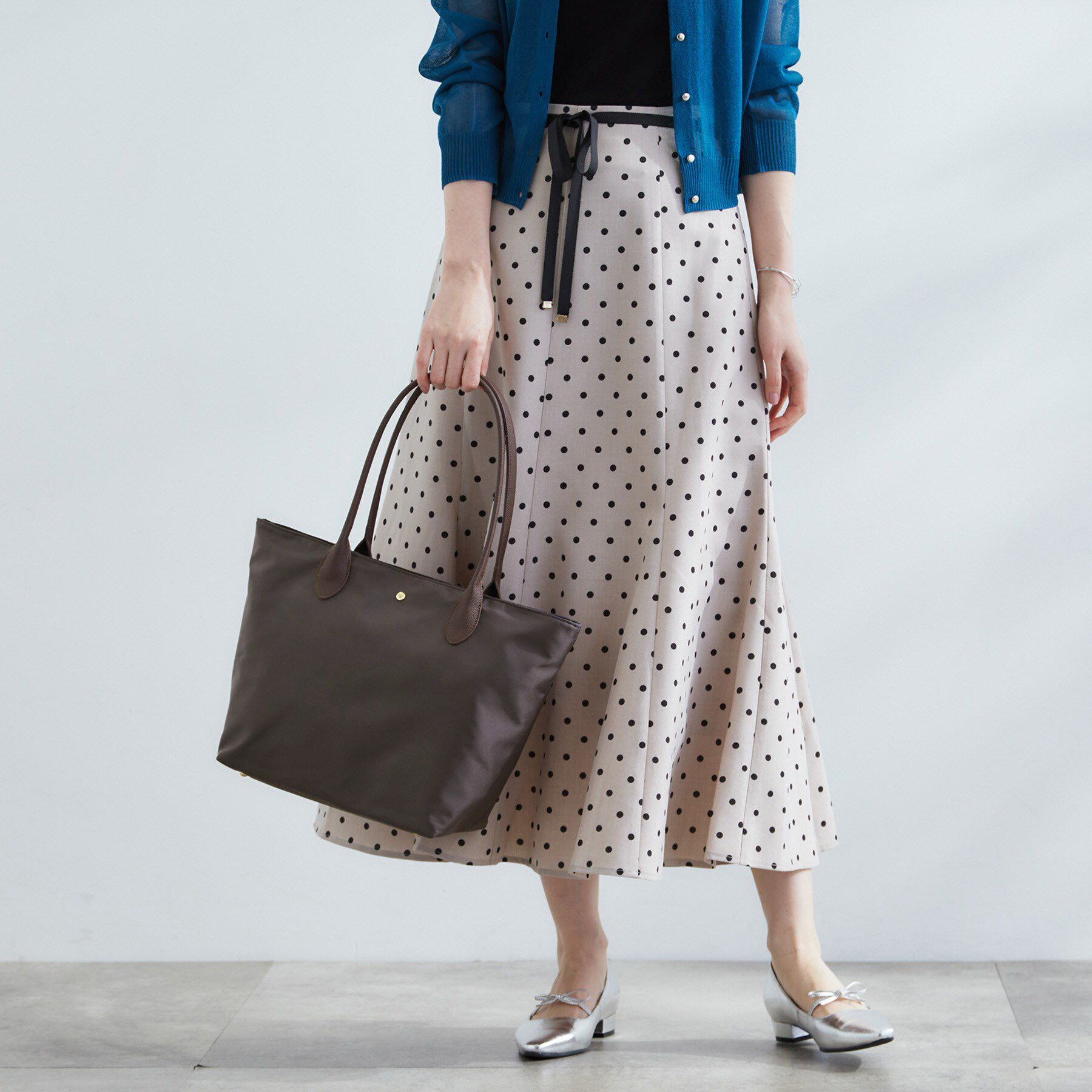 grove「【撥水・軽量】シンプルキャリーオントート」|トートバッグ|チャコールグレー(0