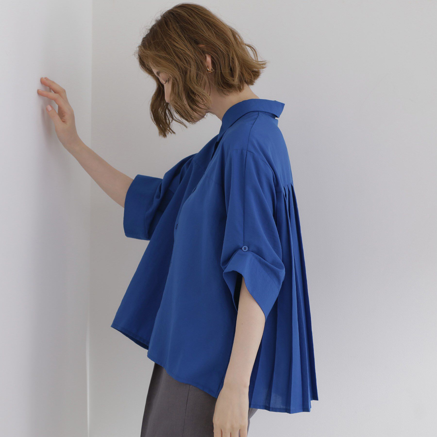 grove「【2WAY】1枚でも羽織っても。使える大人のシャツスタイル」|シャツ・ブラウス|