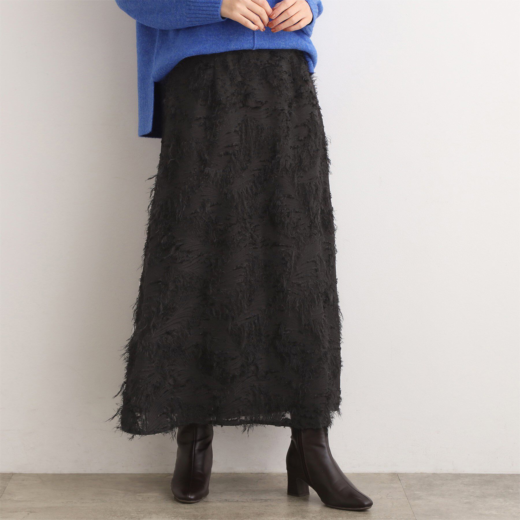 grove「纏うだけで気分が華やぐ　主役級シャギースカート」|スカート|ブラック(019)