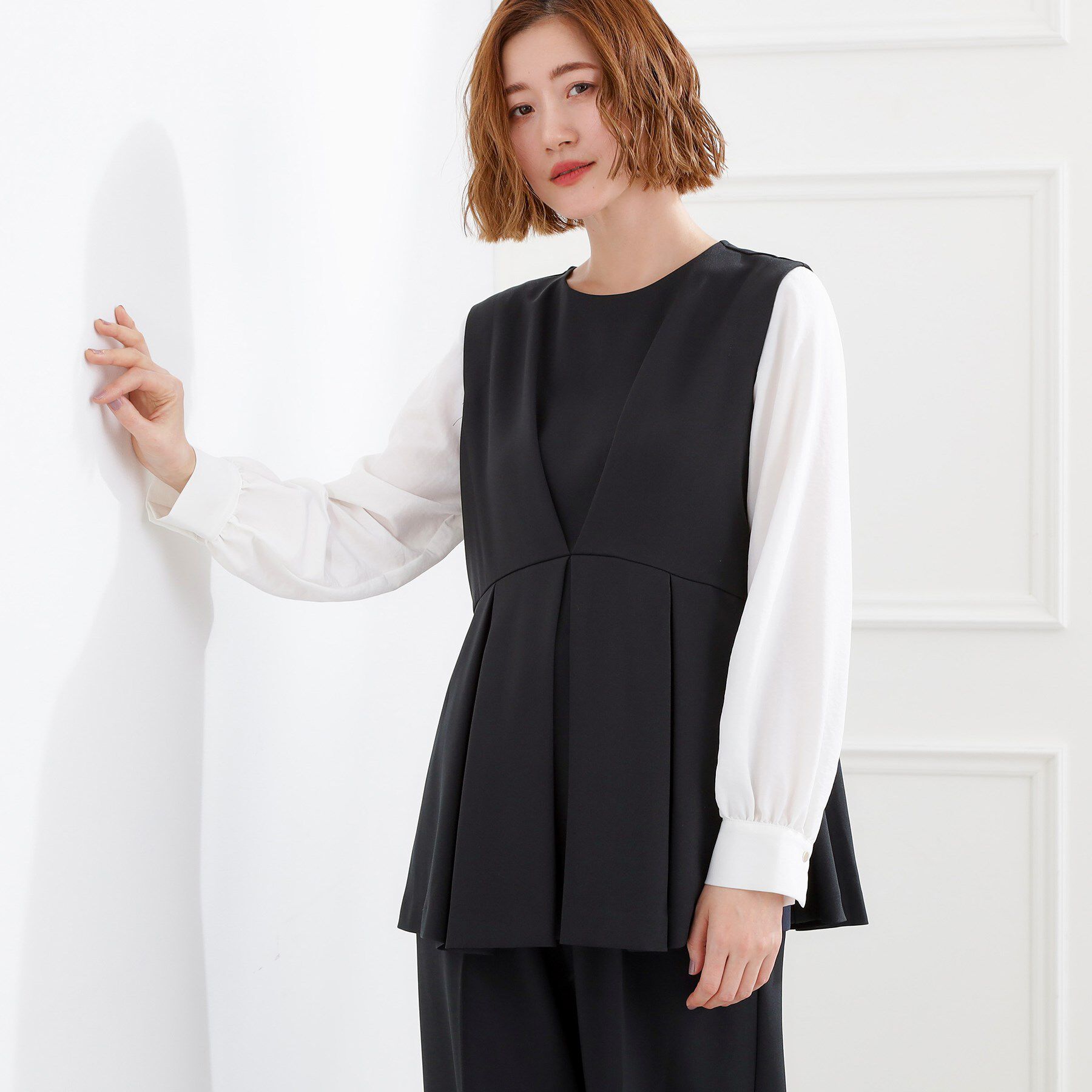 grove「【マシンウォッシュ/防シワ】袖ドッキングペプラムブラウス【着回しカセット】」|シャツ・ブラウス|ネイビー(094)