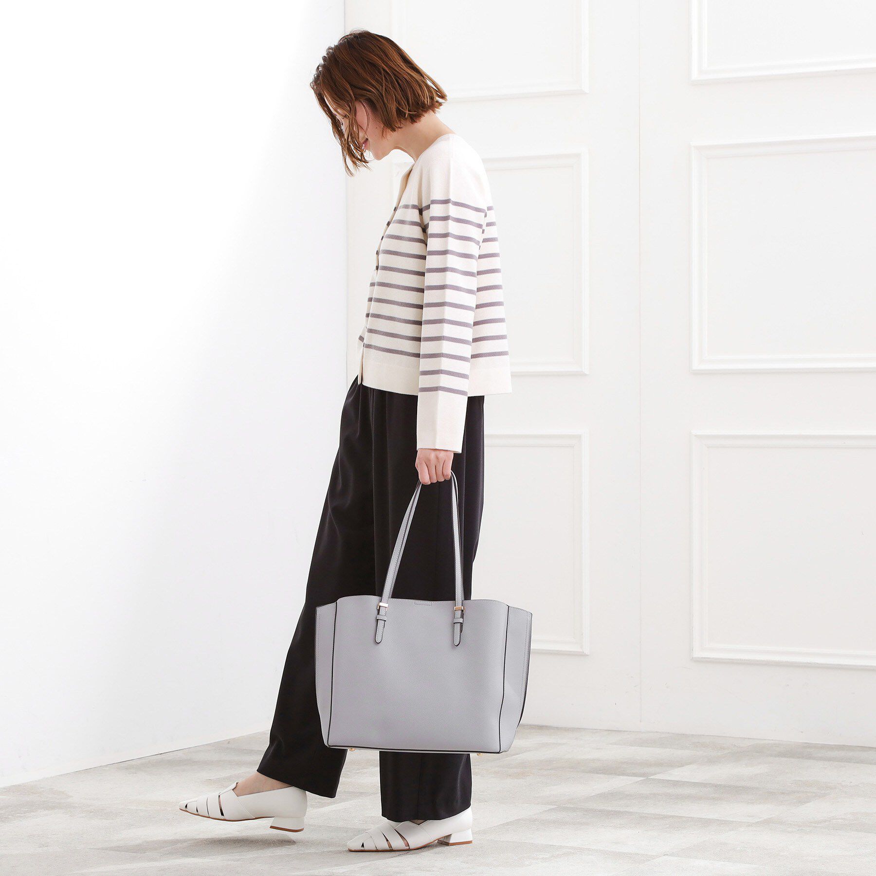 grove「【人間工学/A4】サイドスリットトート」|トートバッグ|