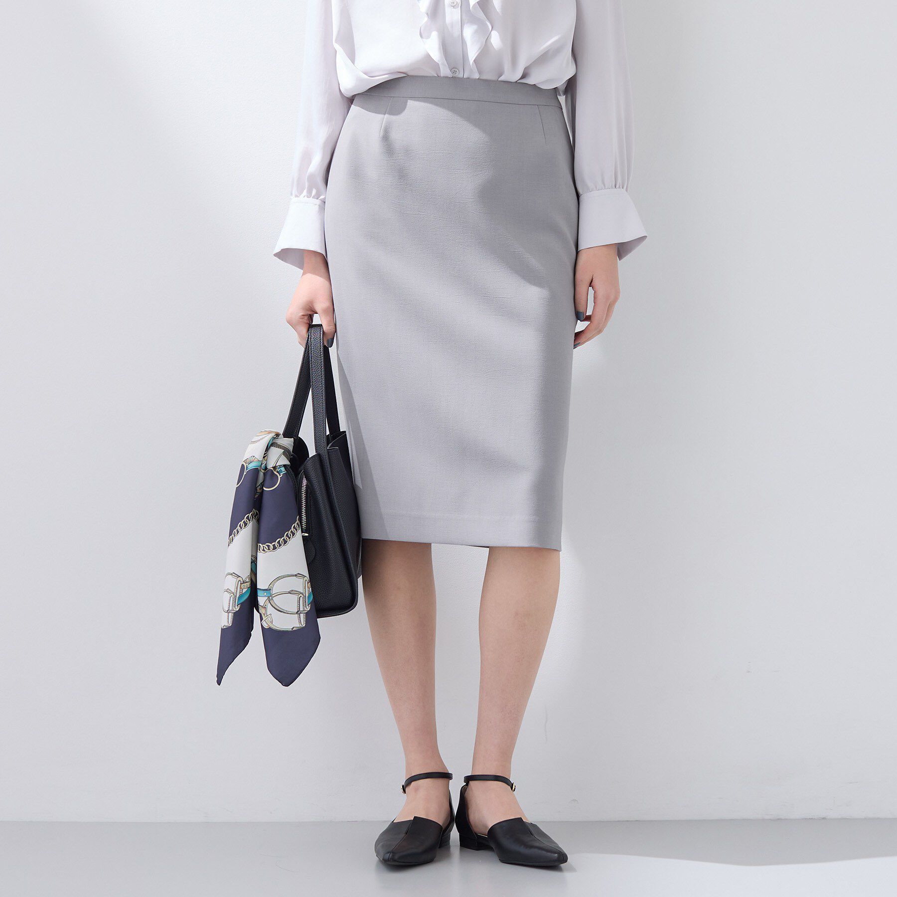 INDIVI「【定番スーツ／UVケア／イージーケア／洗える】ウール調ストレートスカート」|スーツ|ライトグレー(011