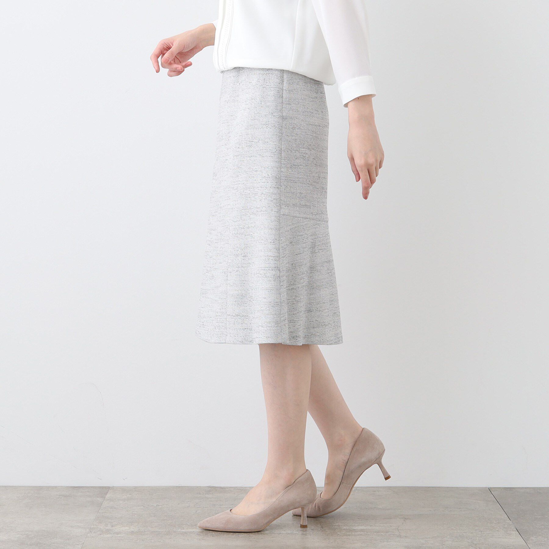 INDIVI「【洗える】ストレッチツィ―ドセミフレアスカート」|スカート|