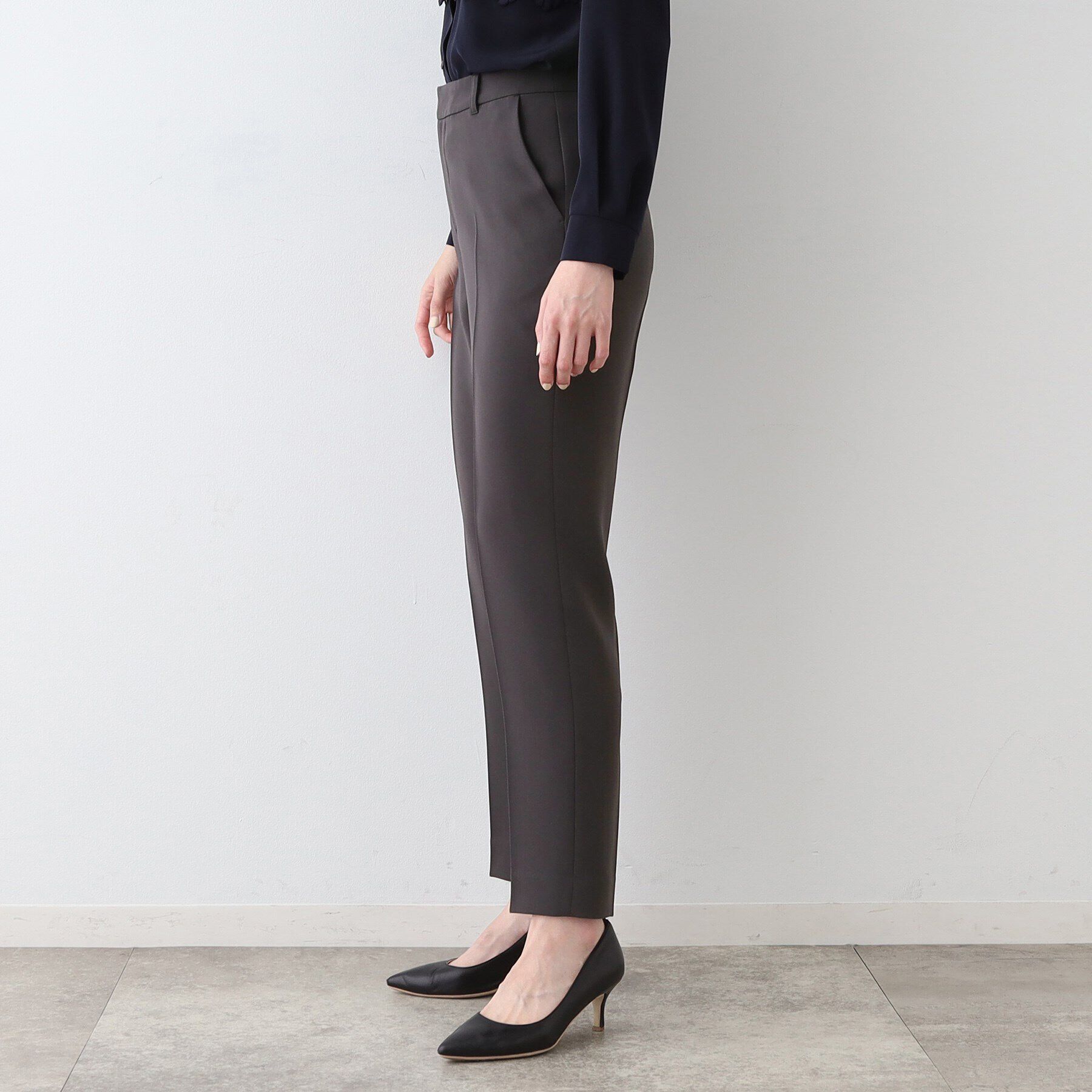 INDIVI「【日本製／トリアセテート混】テーパードパンツ」|スーツ|