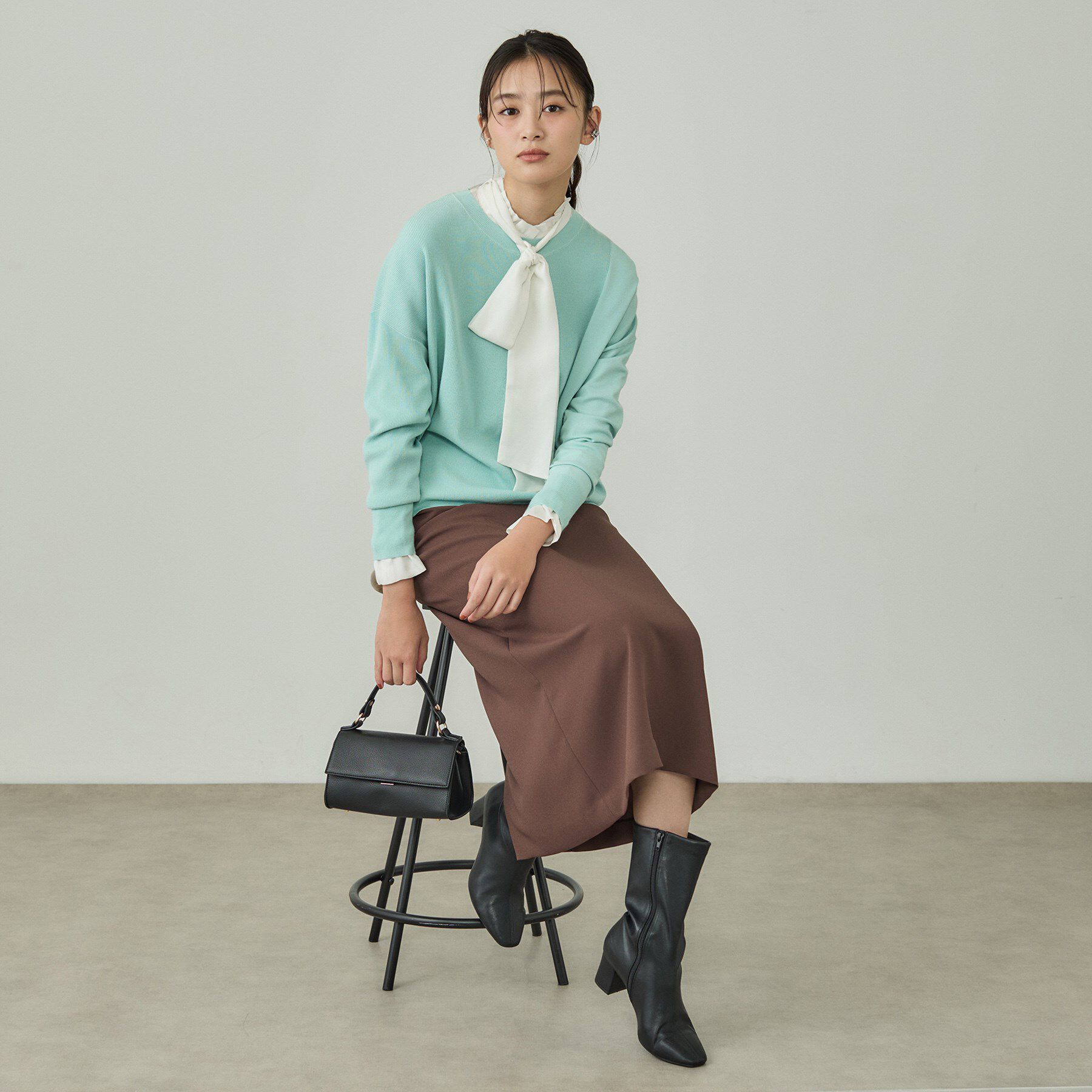 INDIVI「【洗える】アシメデザイン ドルマンスリーブニット」|ニット・セーター|