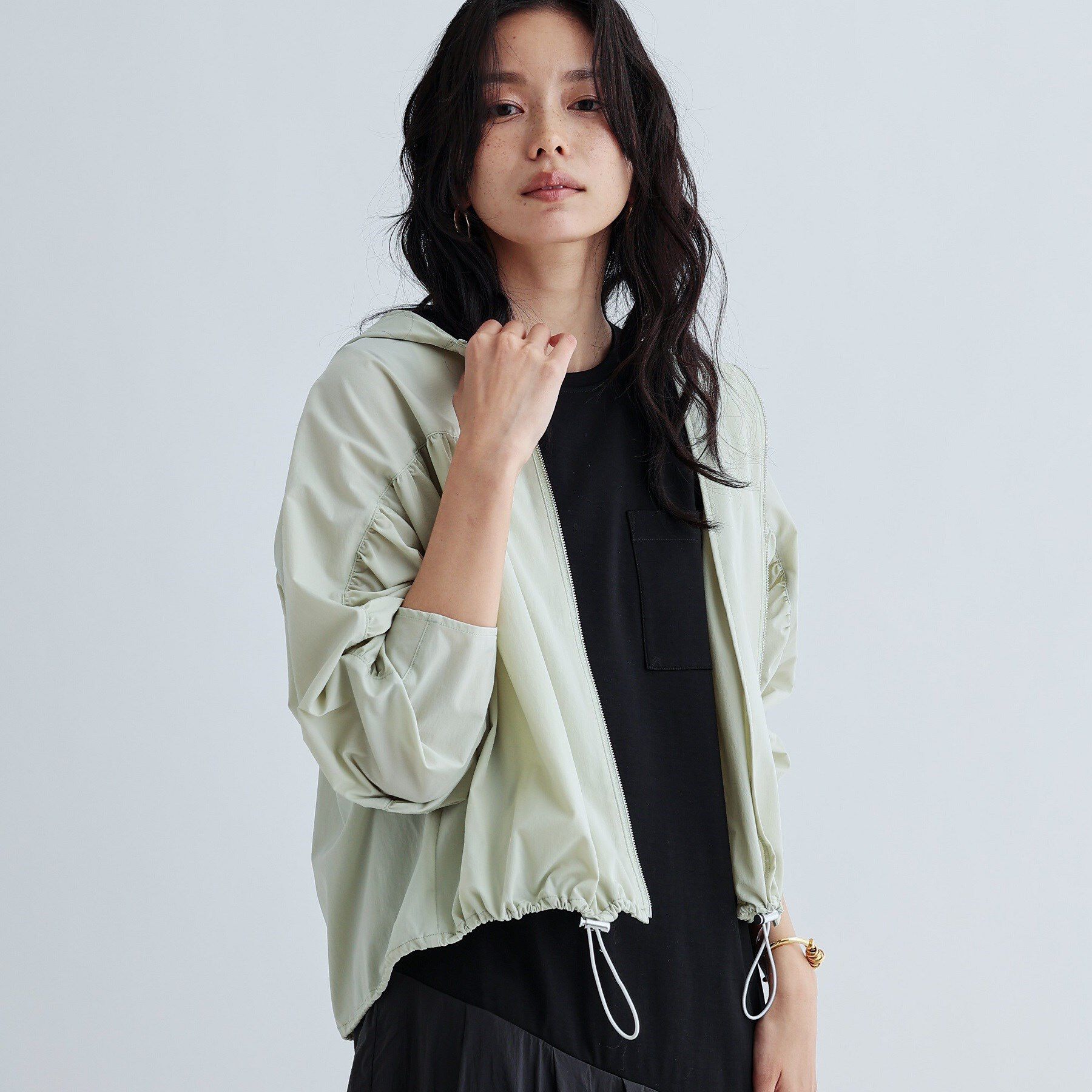 GALLEST「ギャザードルマンフーデットブルゾン」|ブルゾン・スタジャン|ライトグリーン(02