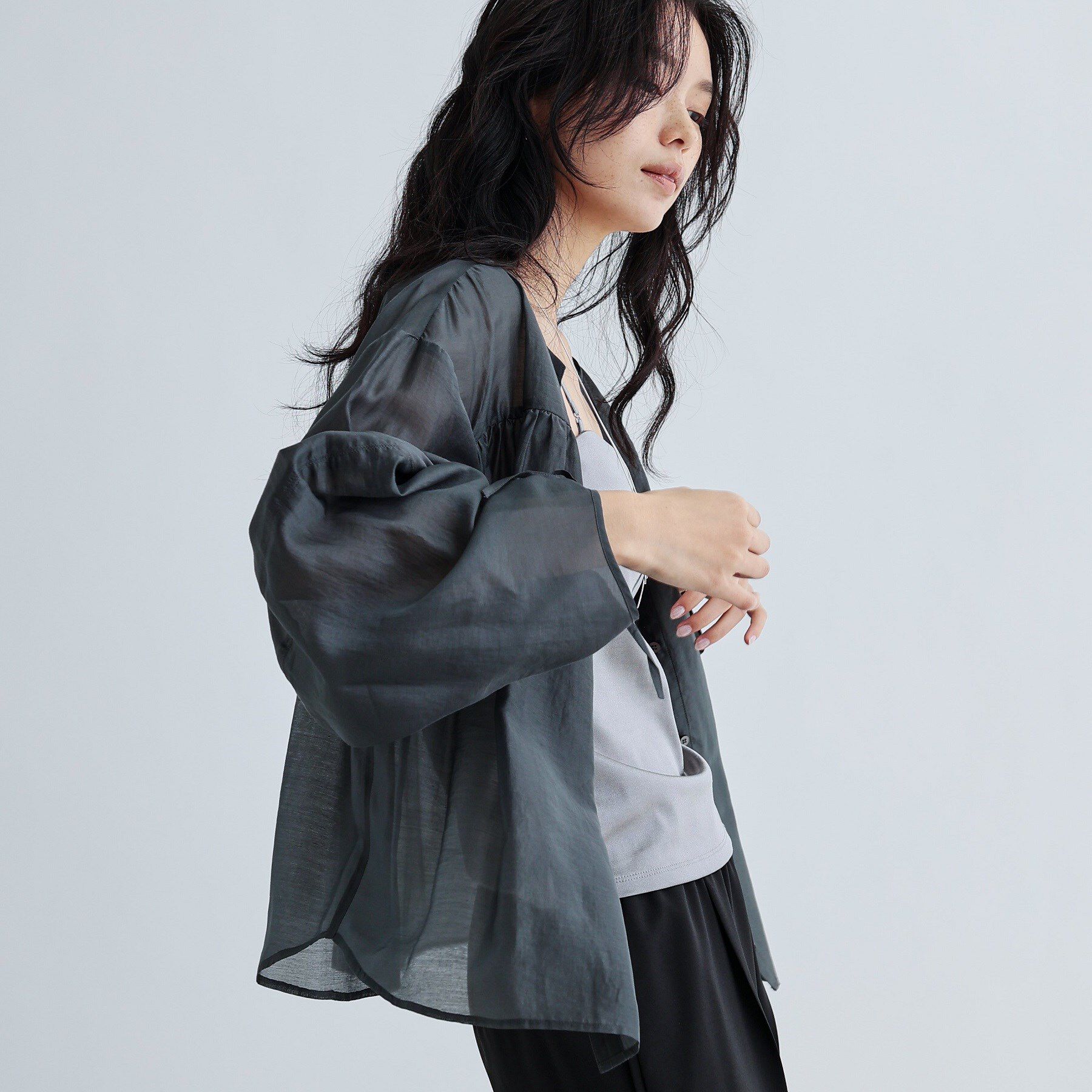 GALLEST「袖シャーリングシアーローンブラウス」|シャツ・ブラウス|