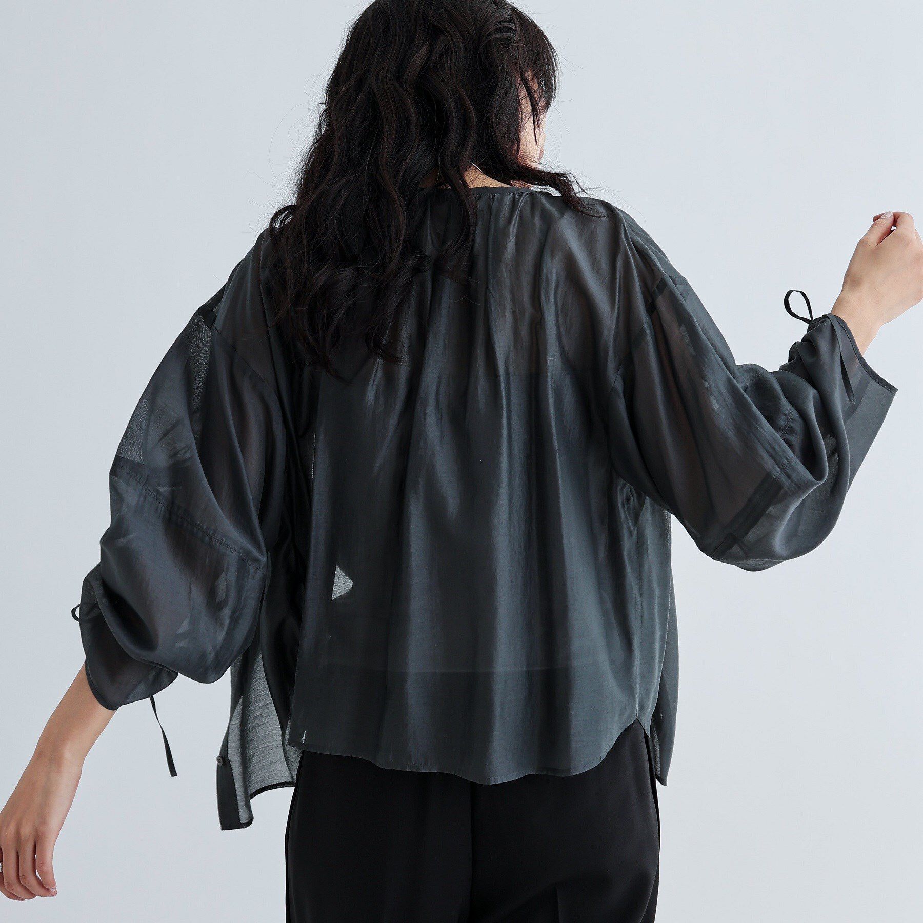 GALLEST「袖シャーリングシアーローンブラウス」|シャツ・ブラウス|