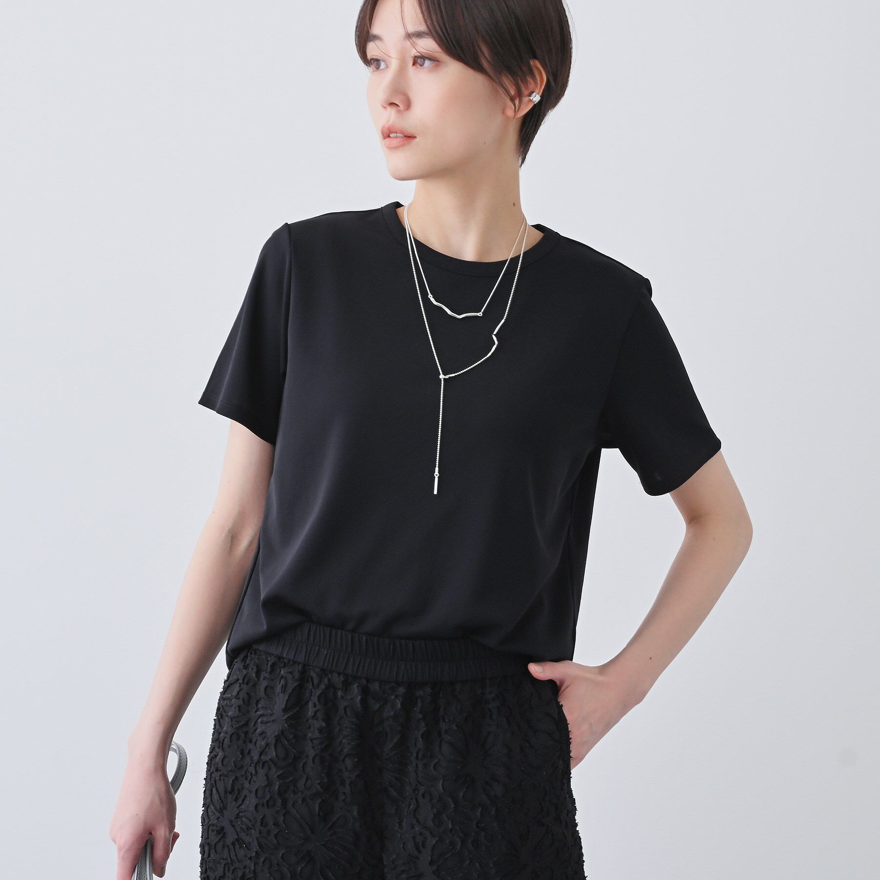 INDIVI「【日本製／トリアセテート】きれいめTシャツ」|Tシャツ・カットソー|ブラック(019)