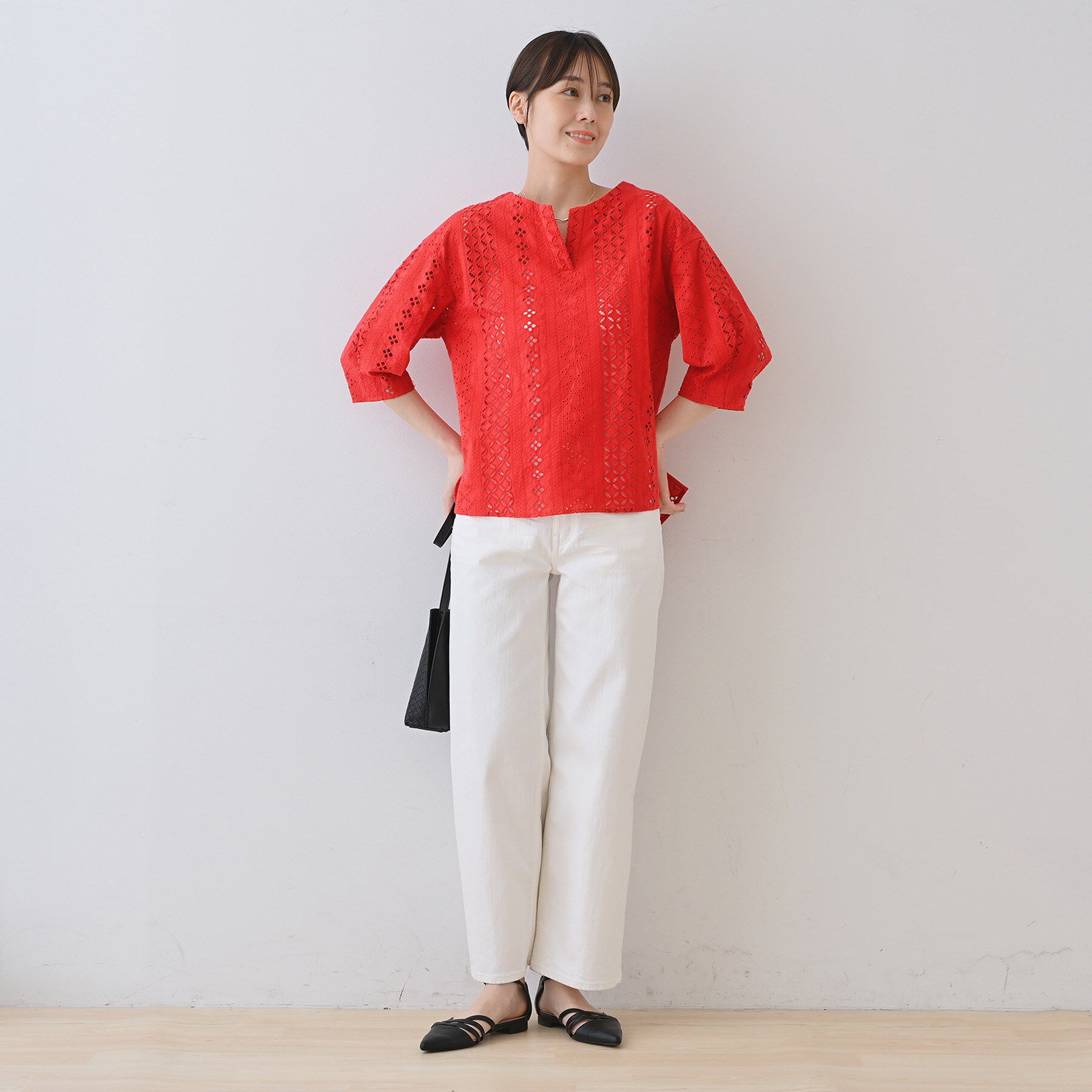 INDIVI「【刺繍／レース】スラッシュネックブラウス」|シャツ・ブラウス|