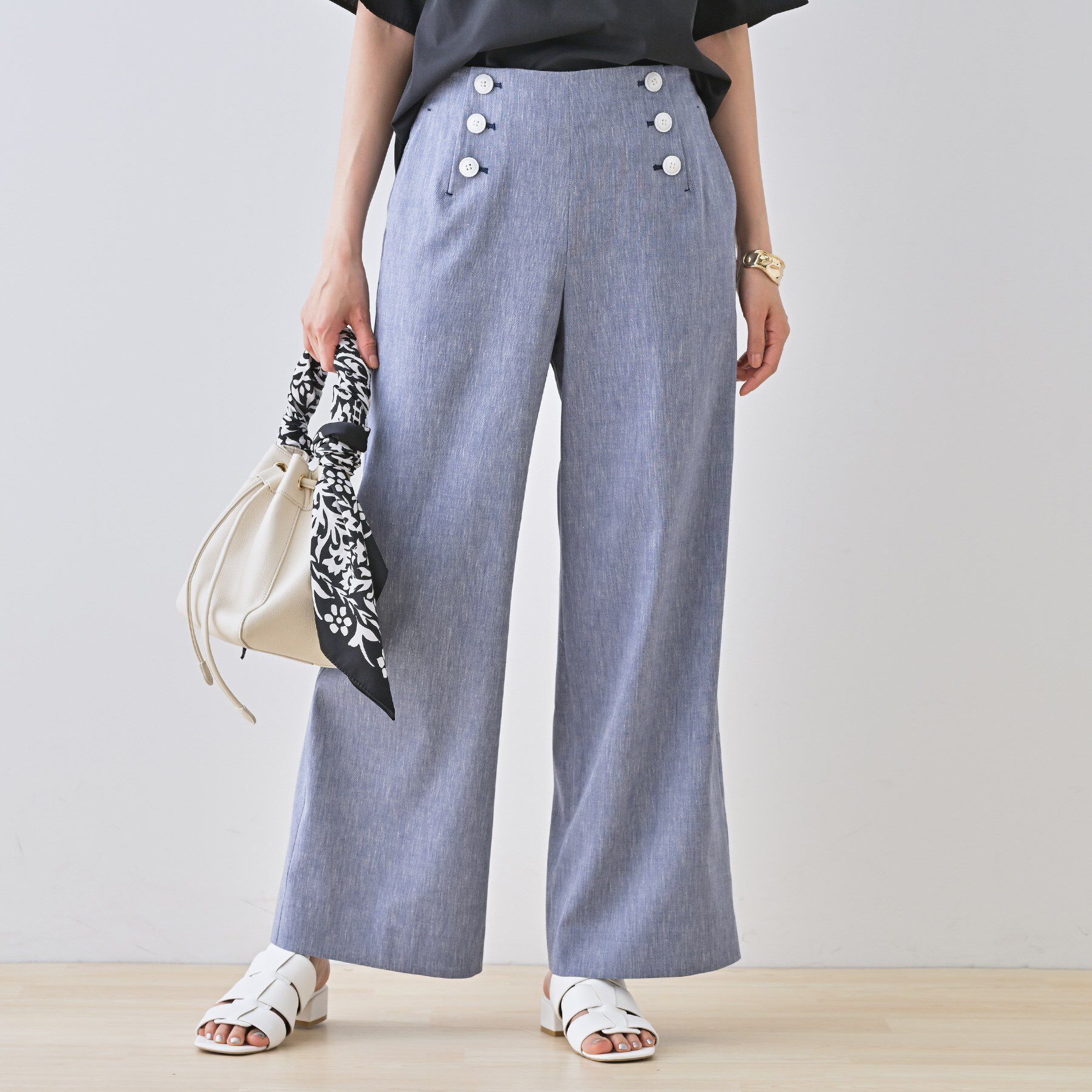 INDIVI「【デニムライク】マリンボタン リネン混ワイドパンツ」|その他|ブルー(491)