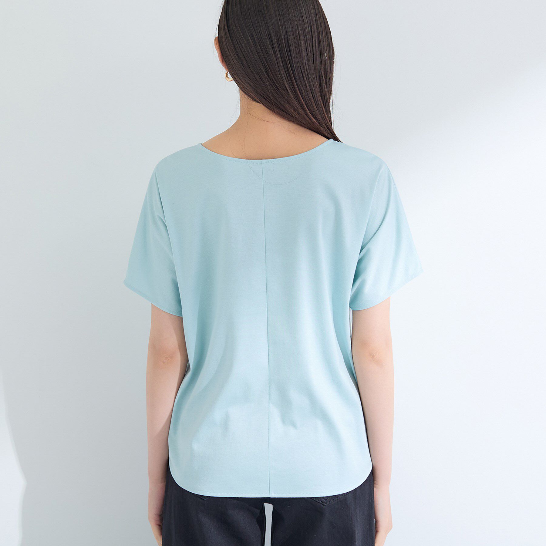 INDIVI「【インナーとしても活躍！】シンプルTシャツ」|Tシャツ・カットソー|