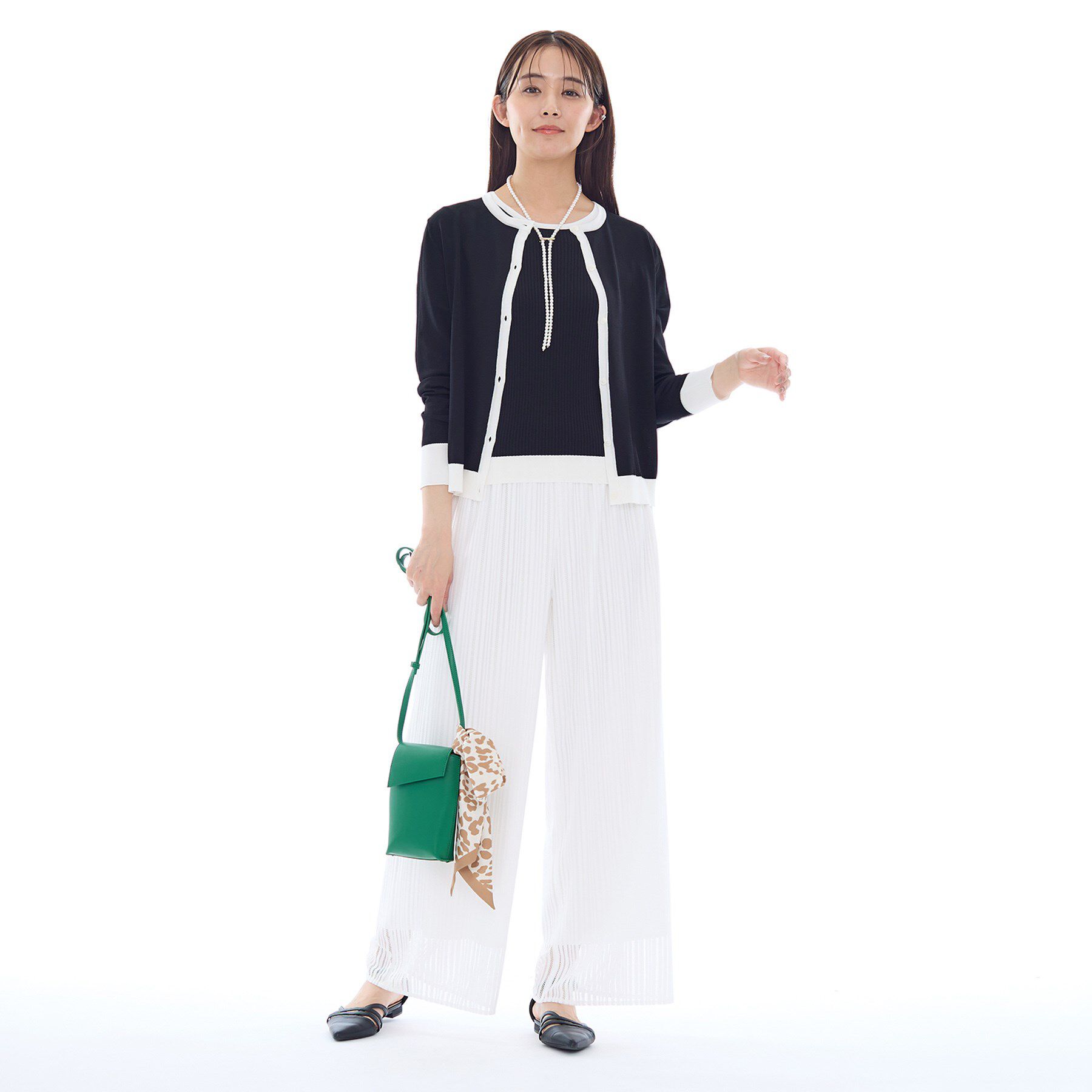 INDIVI「【通年活躍！／アンサンブル可能】クルーネックカーディガン」|カーディガン|