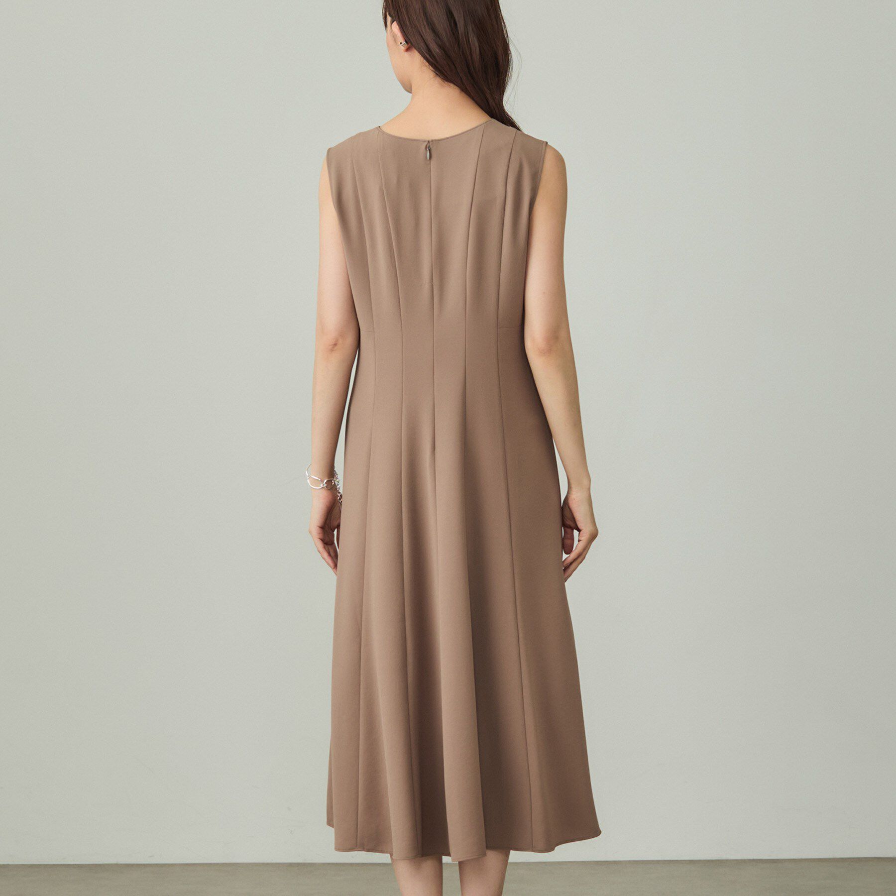 INDIVI「【美シルエット】ノースリーブワンピース」|ワンピース|