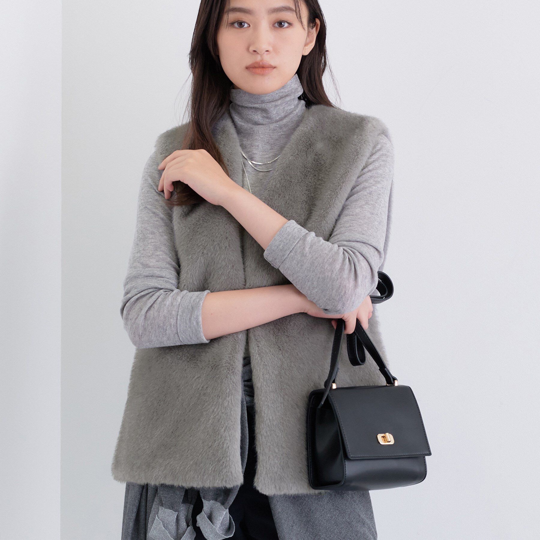 INDIVI「ミンク調フェイクファージレ」|ベスト・ジレ|