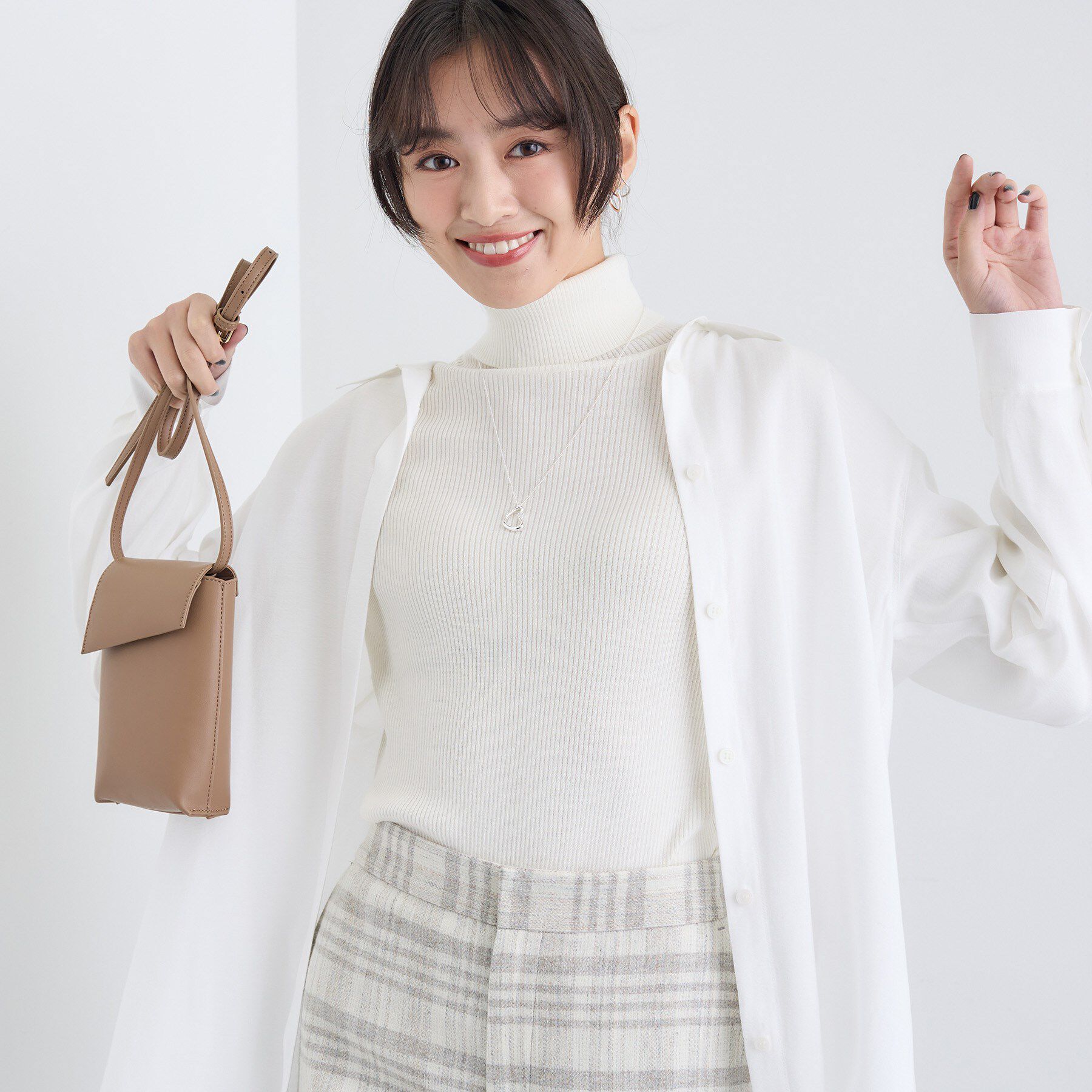 INDIVI「【洗える／毛玉になりにくい】エクストラファインウール リブタートルニット」|ニット・セーター|オフホワイト(003