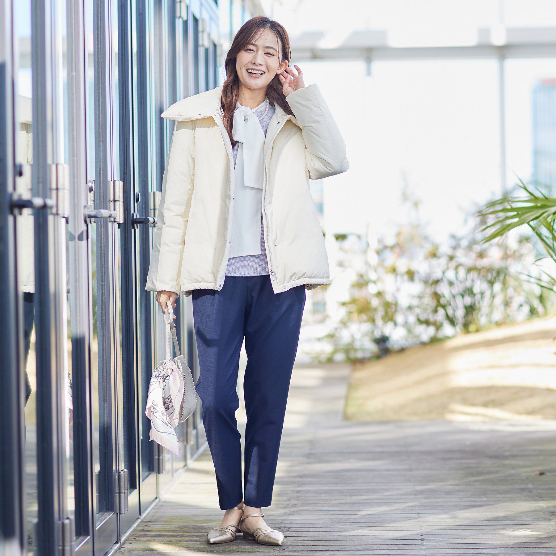 INDIVI「【撥水／洗える／デザイン衿】ステッチレス ショートダウンコート」|ダウン|