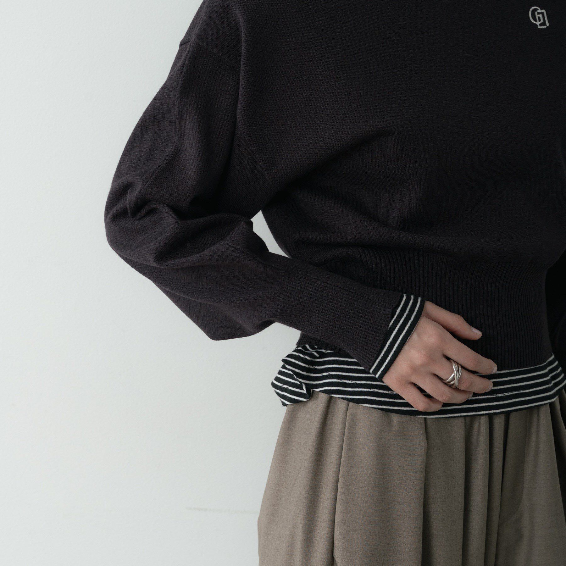 GALLEST「Timeless｜フォルムロゴニット」|ニット・セーター|