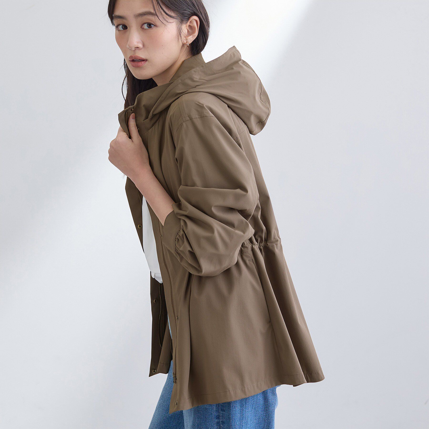 INDIVI「【撥水／フード取外し可】凹凸素材ブルゾン」|ブルゾン・スタジャン|