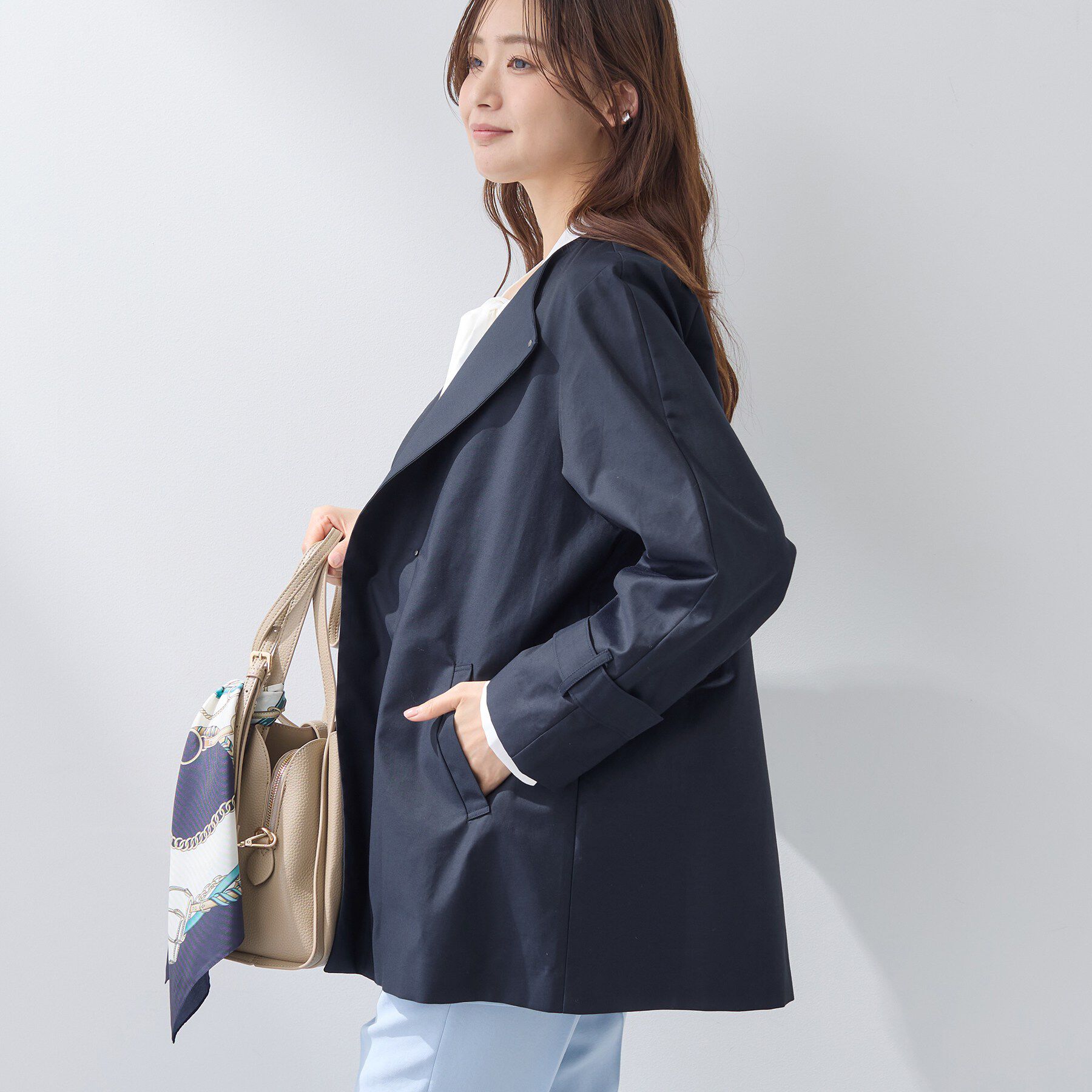 INDIVI「【撥水/軽量】ミドル丈 ミニマルトレンチコート」|トレンチコート|