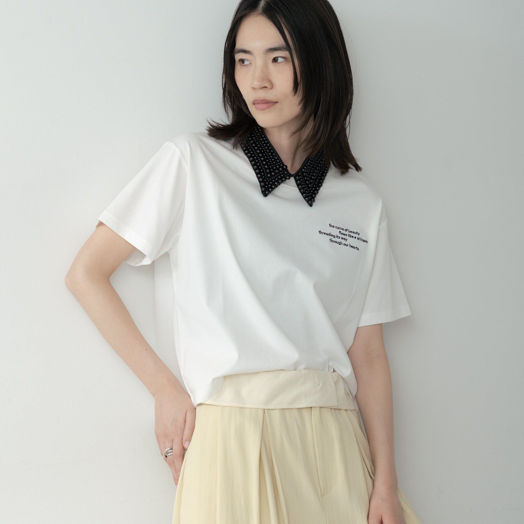 GALLEST「クルーネック刺繍Tシャツ」|Tシャツ・カットソー|ホワイト(001)