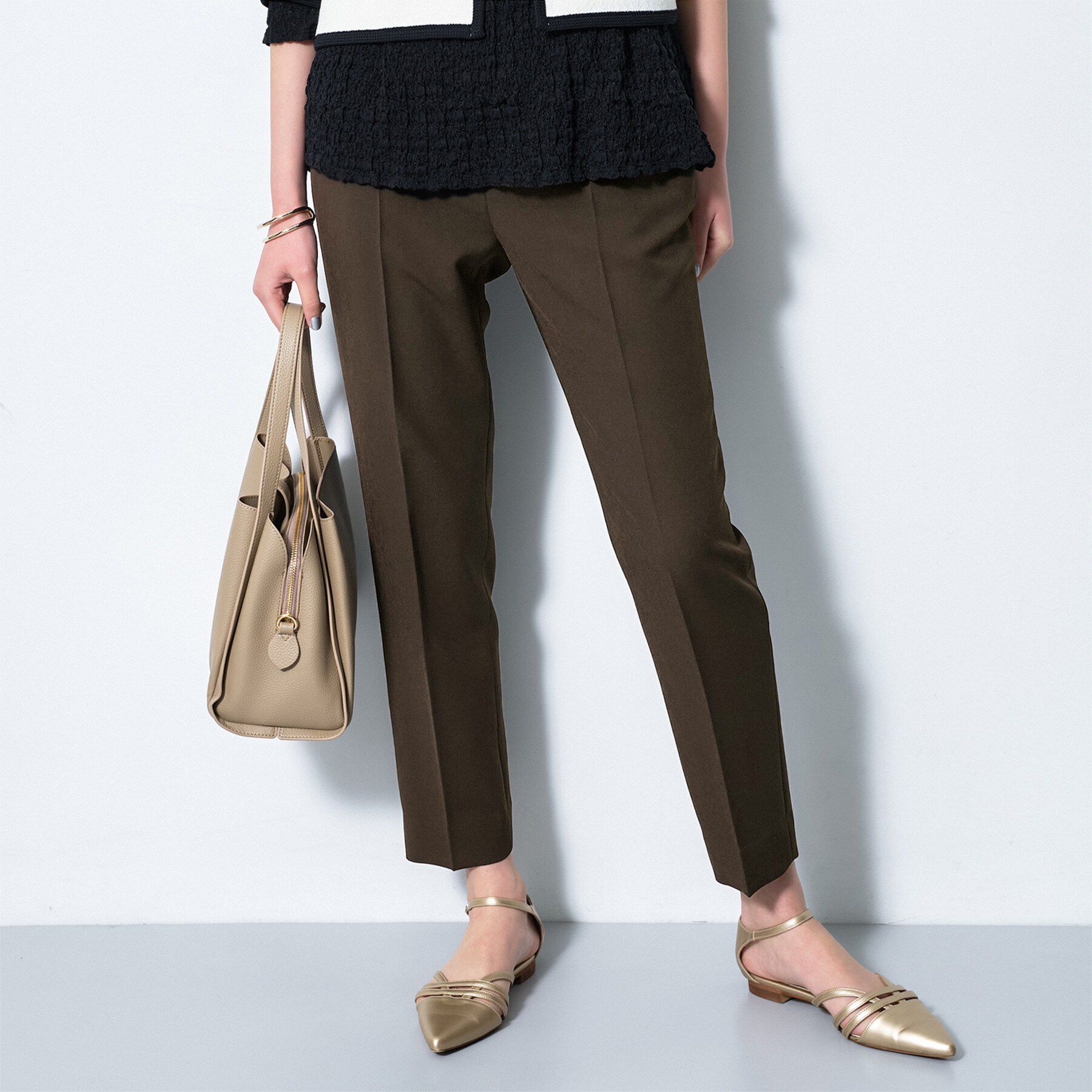 INDIVI「【洗える／UVケア／麻調】テーパードパンツ」|その他|ブラウン(644)