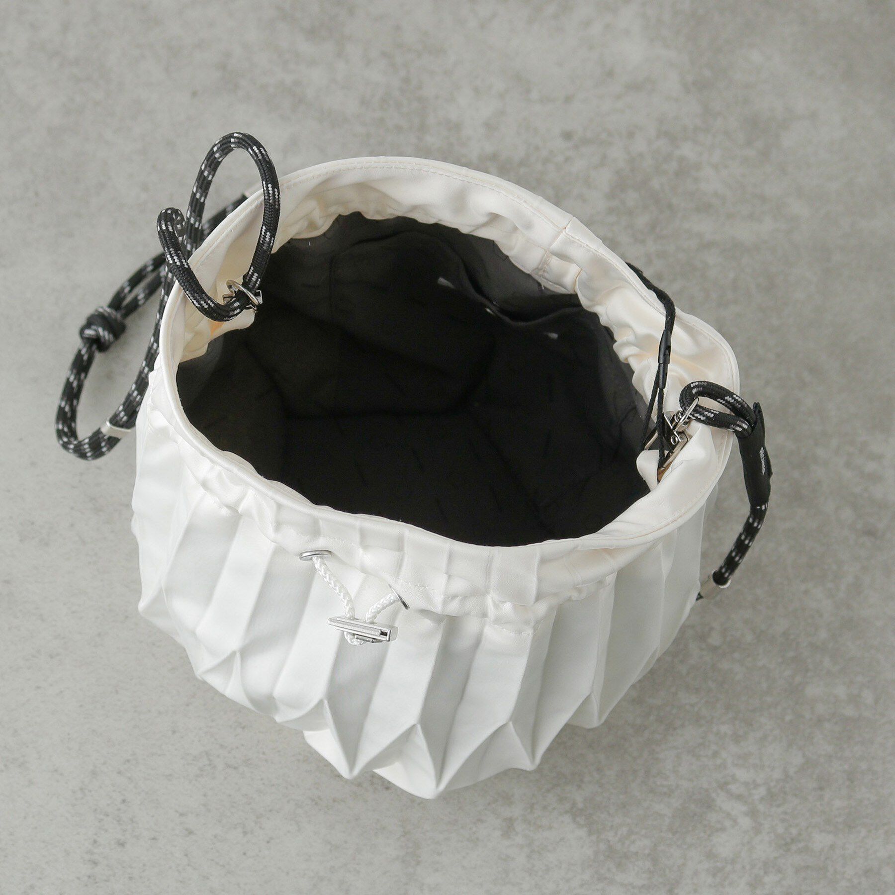 GALLEST「【RECAMIER】プリーツ巾着 middle」|ショルダー・メッセンジャー|