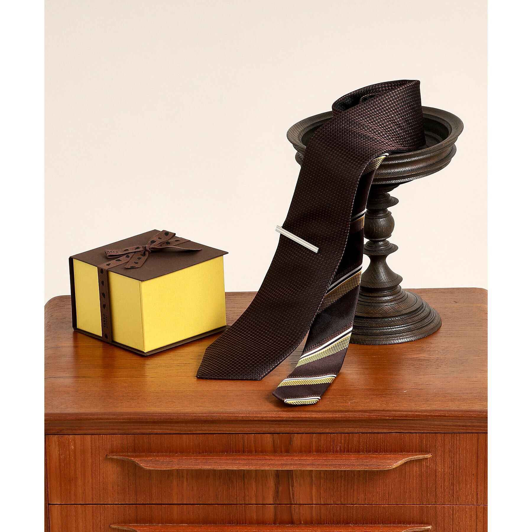 TAKEO KIKUCHI「【BOXセット】無地ネクタイ&タイバー」|ネクタイ・蝶ネクタイ|ダークブラウン(04