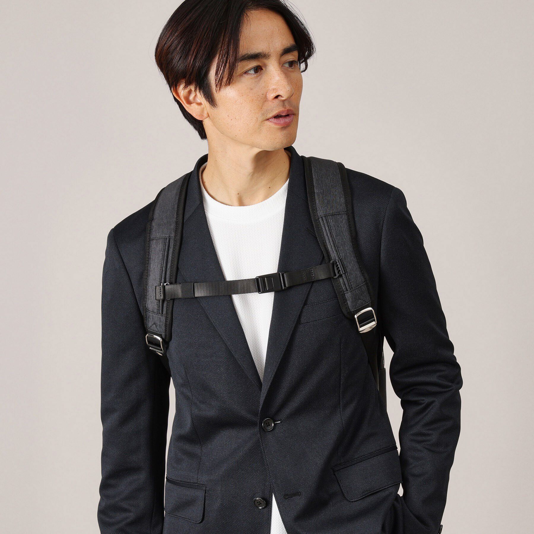 TAKEO KIKUCHI「ヘアラインスリム リュック」|リュック|