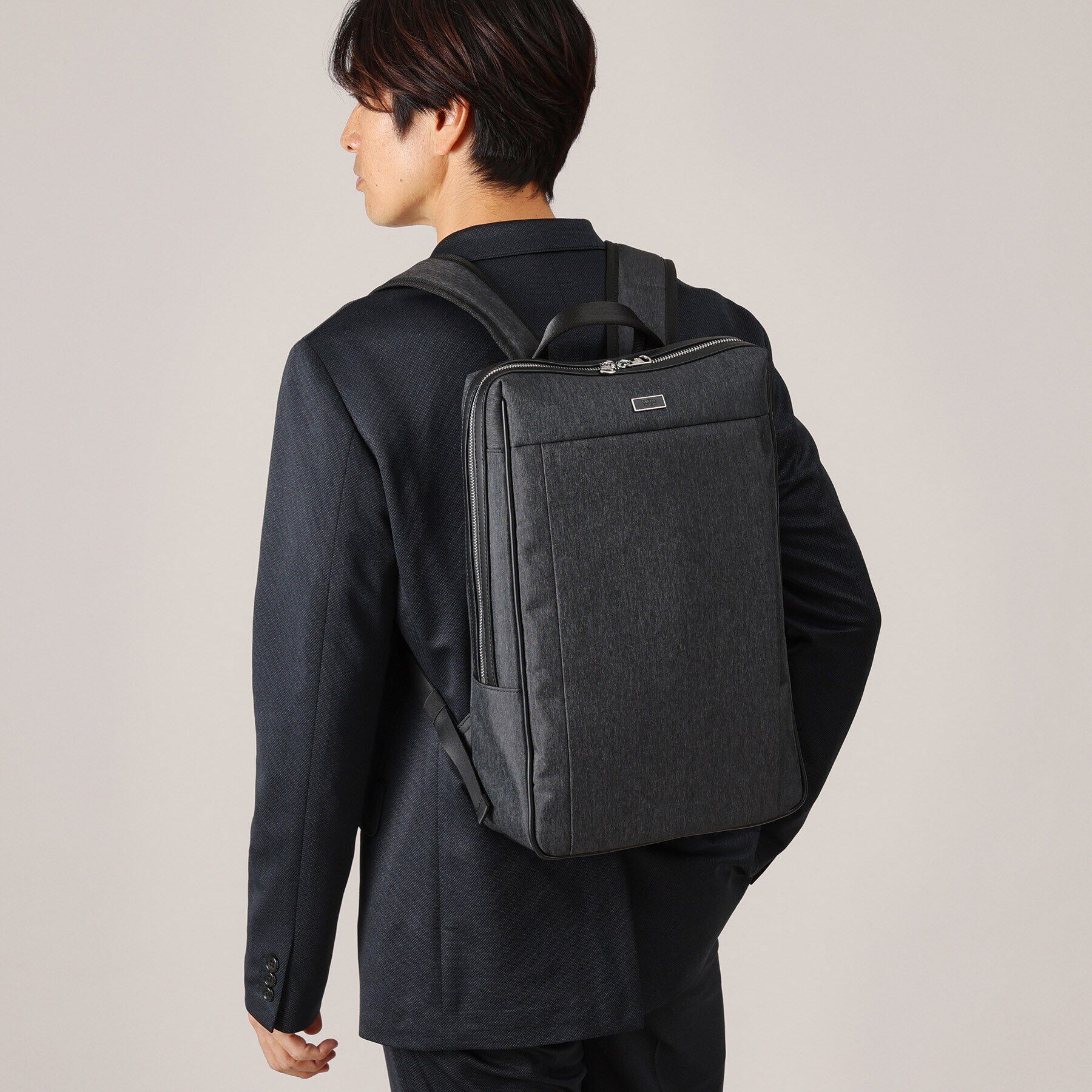 TAKEO KIKUCHI「ヘアラインスリム リュック」|リュック|