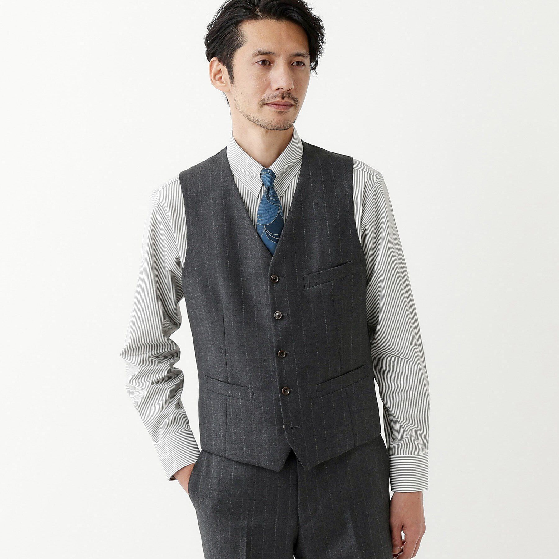 TAKEO KIKUCHI「【THE FLAGSHIP】矢絣 ストライプ べスト」|スーツ|チャコールグレー(3